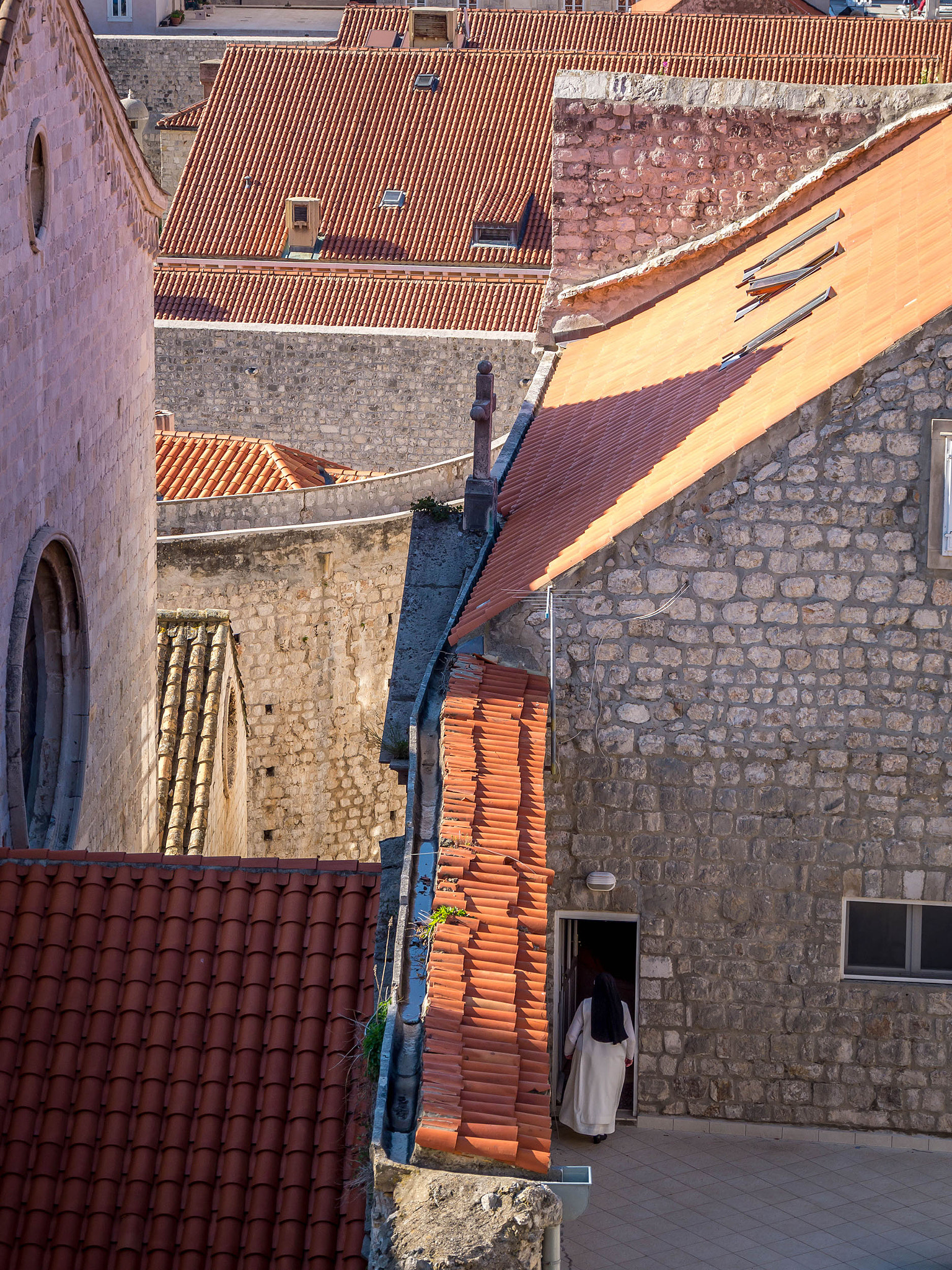 Panasonic Lumix DMC-GH3 sample photo. Rooflines dubrovnik photography