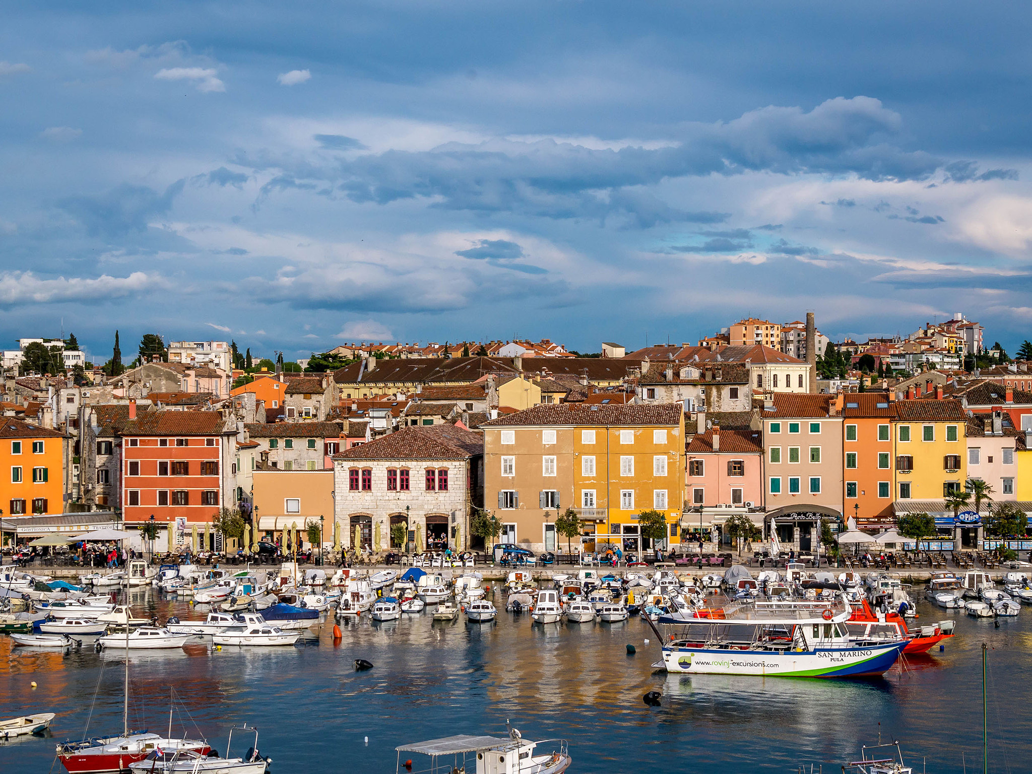 Panasonic Lumix DMC-GH3 sample photo. Rovinj harbor photography