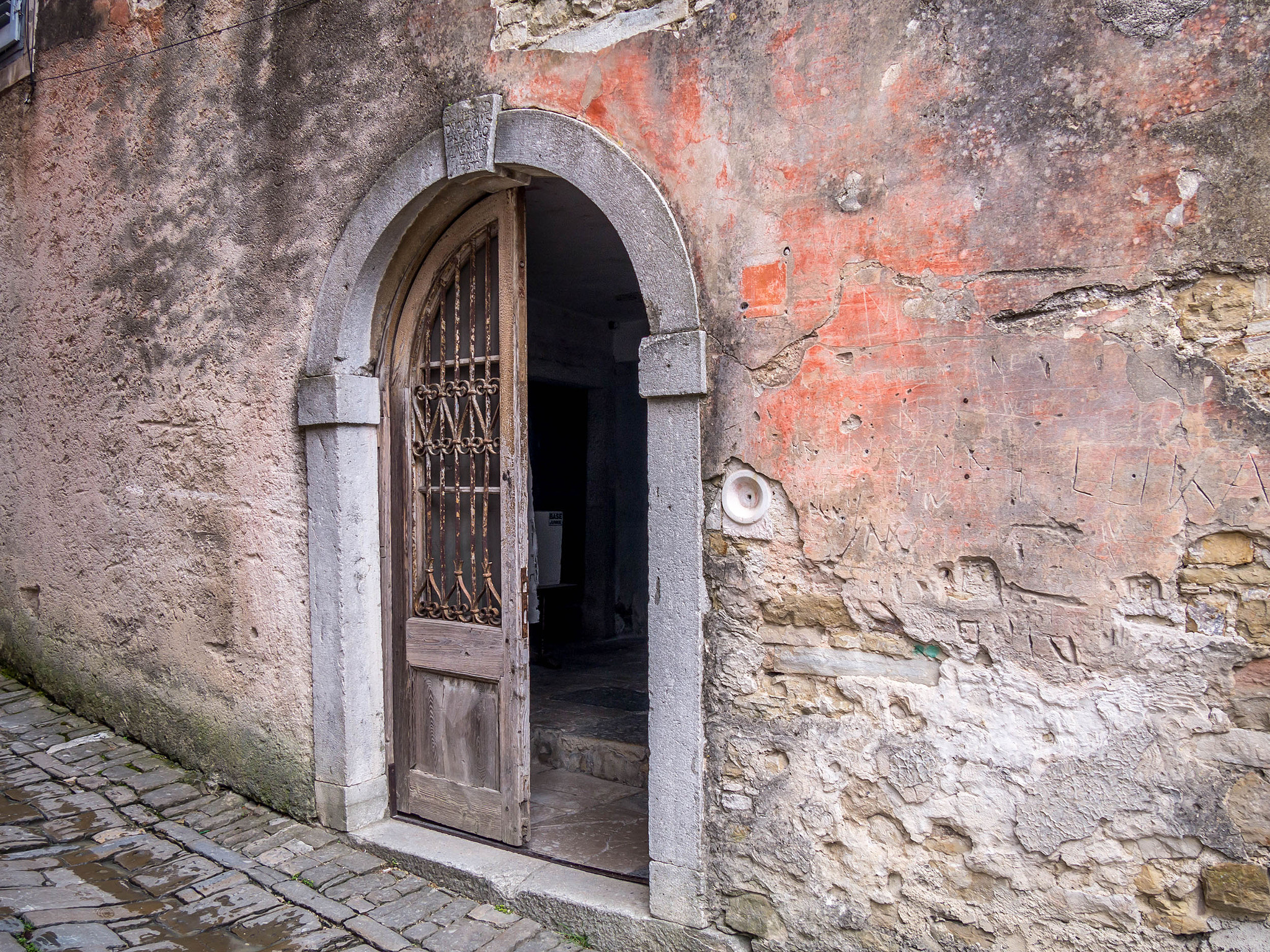 Panasonic Lumix DMC-GH3 sample photo. Salmon door photography