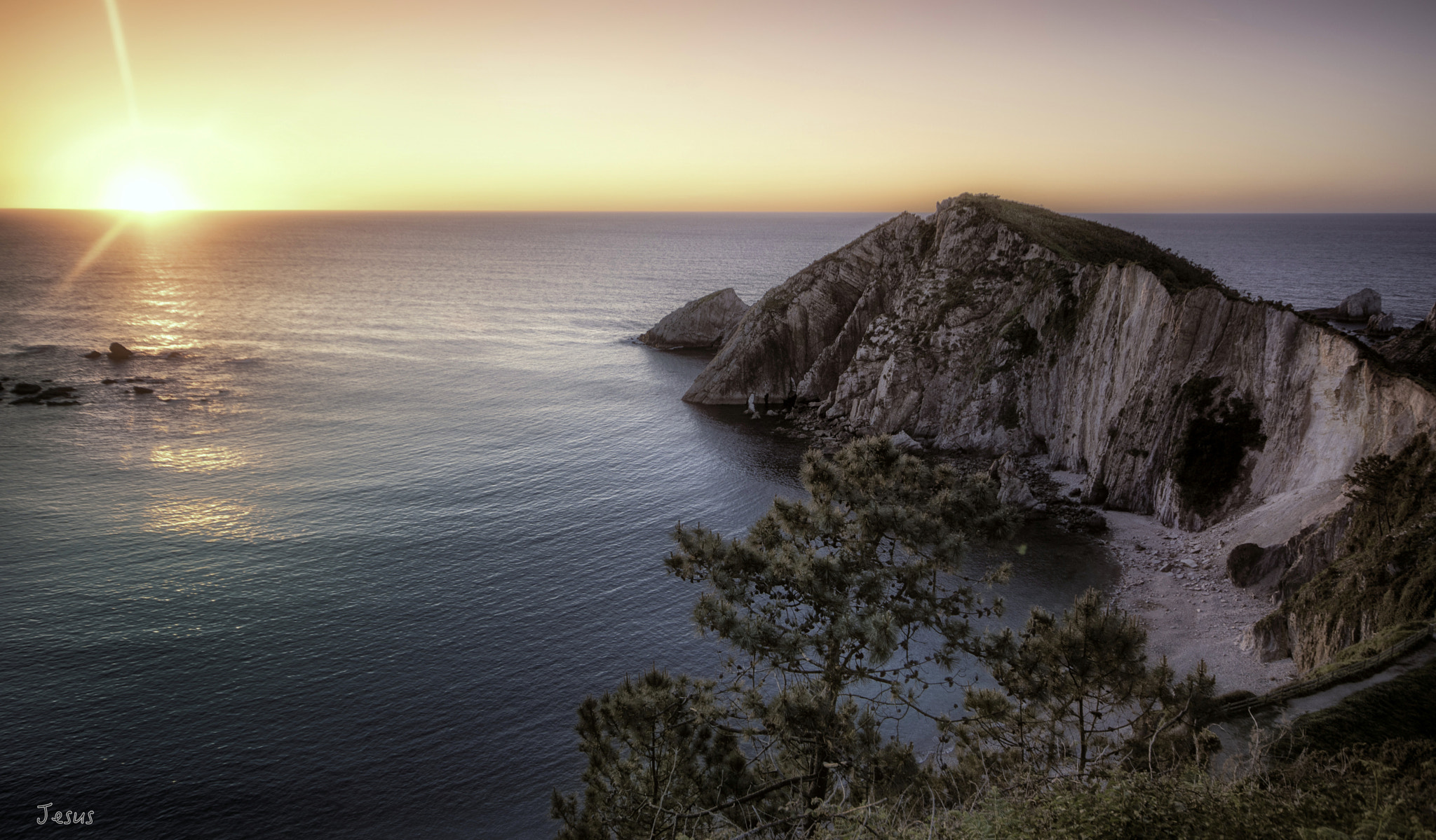 Minolta AF 28-80mm F3.5-5.6 II sample photo. Playa del silencio photography