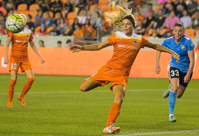 Canon EOS 7D Mark II + Sigma 100-300mm f/4 sample photo. Houston dash photography