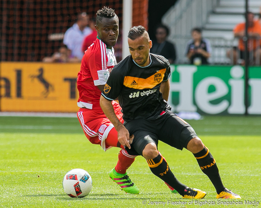 Canon EOS 7D Mark II + Sigma 100-300mm f/4 sample photo. Mls soccer players photography