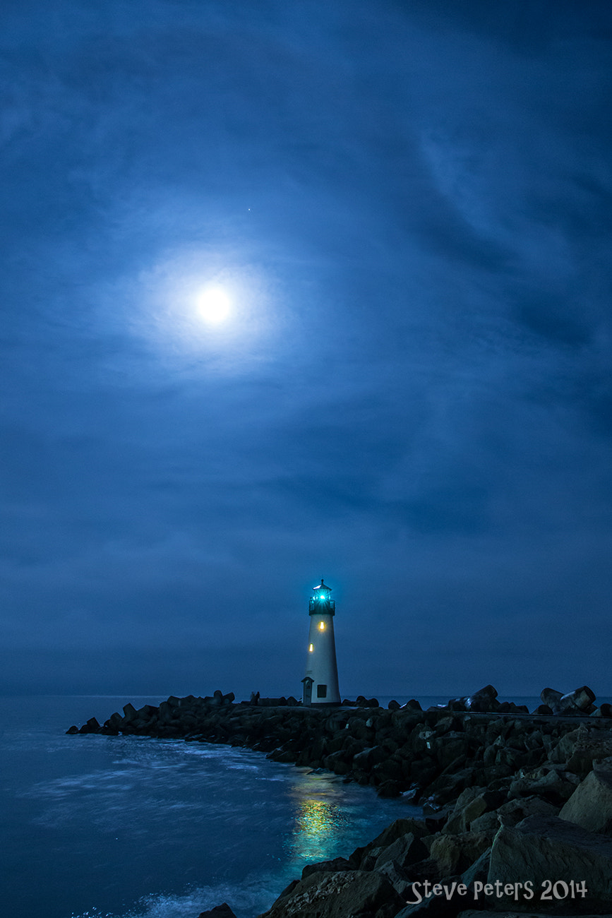 Sigma 20mm EX f/1.8 sample photo. Walton moonshine photography