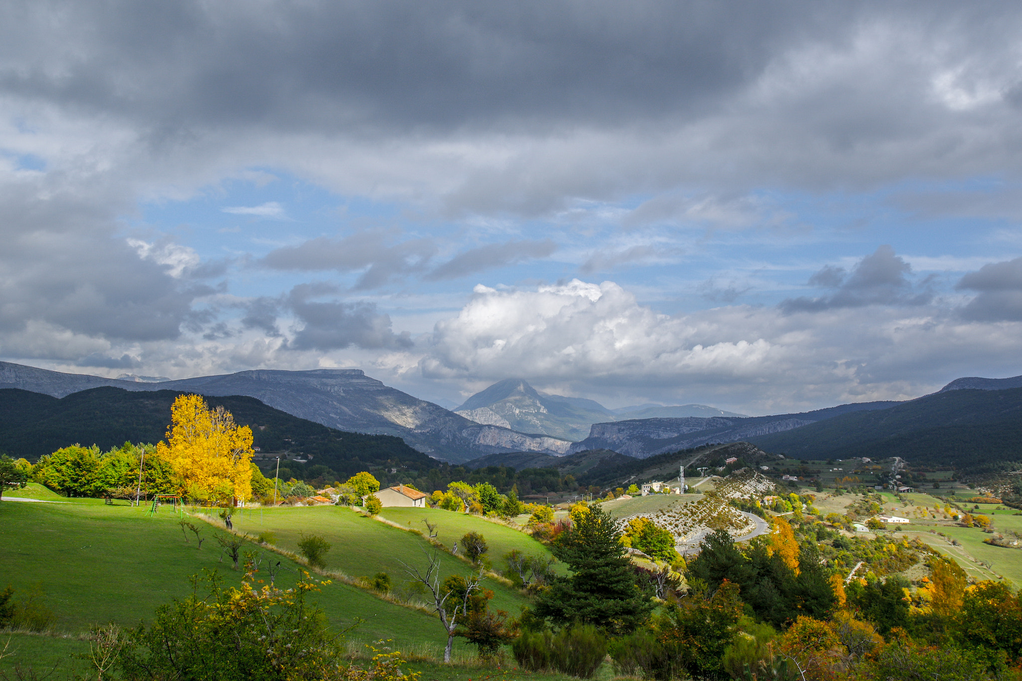 Pentax K-3 II sample photo. Colorful autumn photography