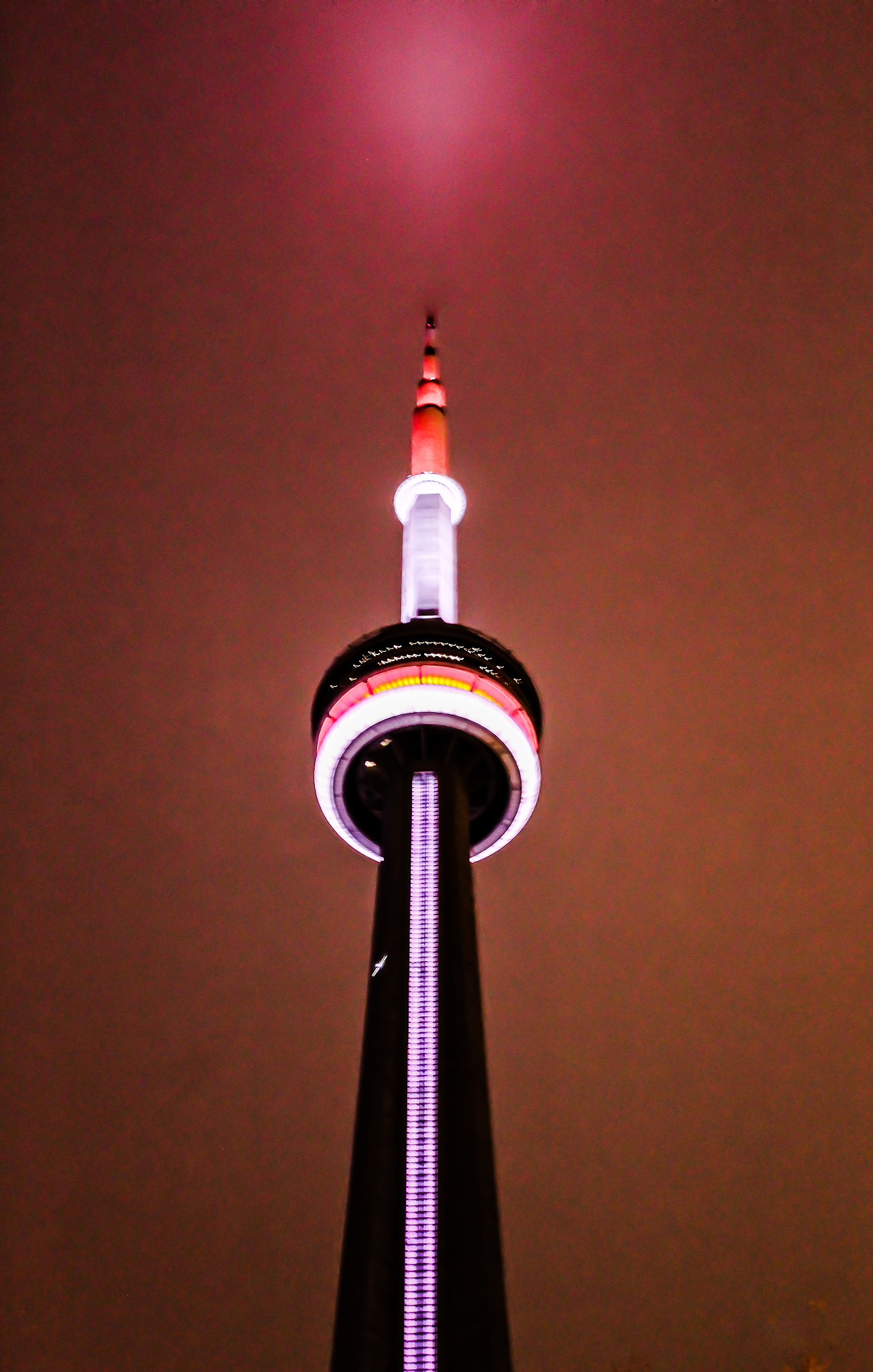 Canon EF-S 18-55mm F3.5-5.6 III sample photo. Cn tower toronto photography