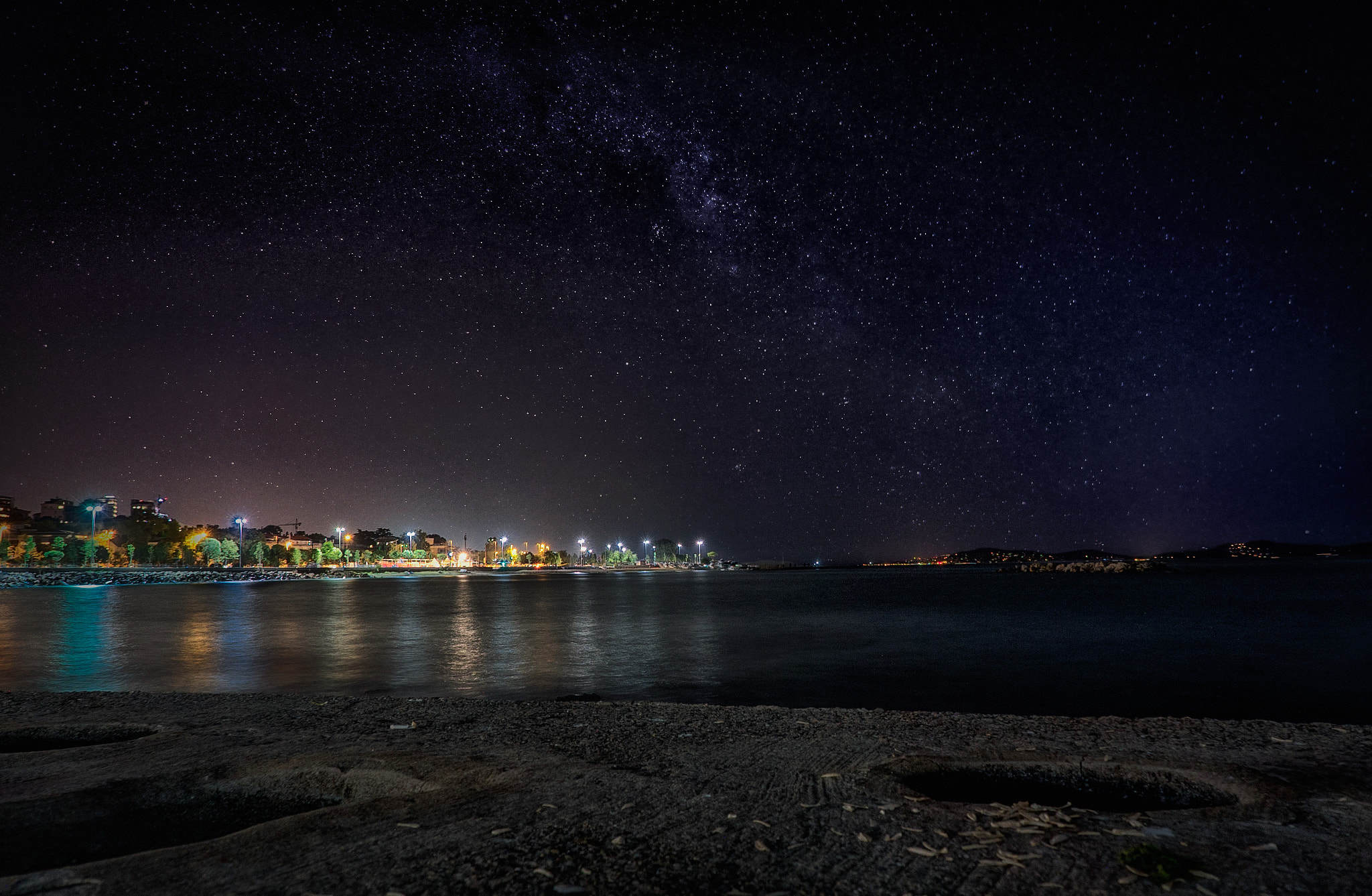 Sony a7S + Sony E 18-55mm F3.5-5.6 OSS sample photo. Night sky i photography