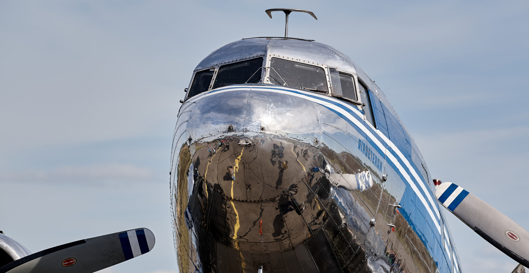 Canon EOS-1D Mark III sample photo. Air veteran dc-3 photography