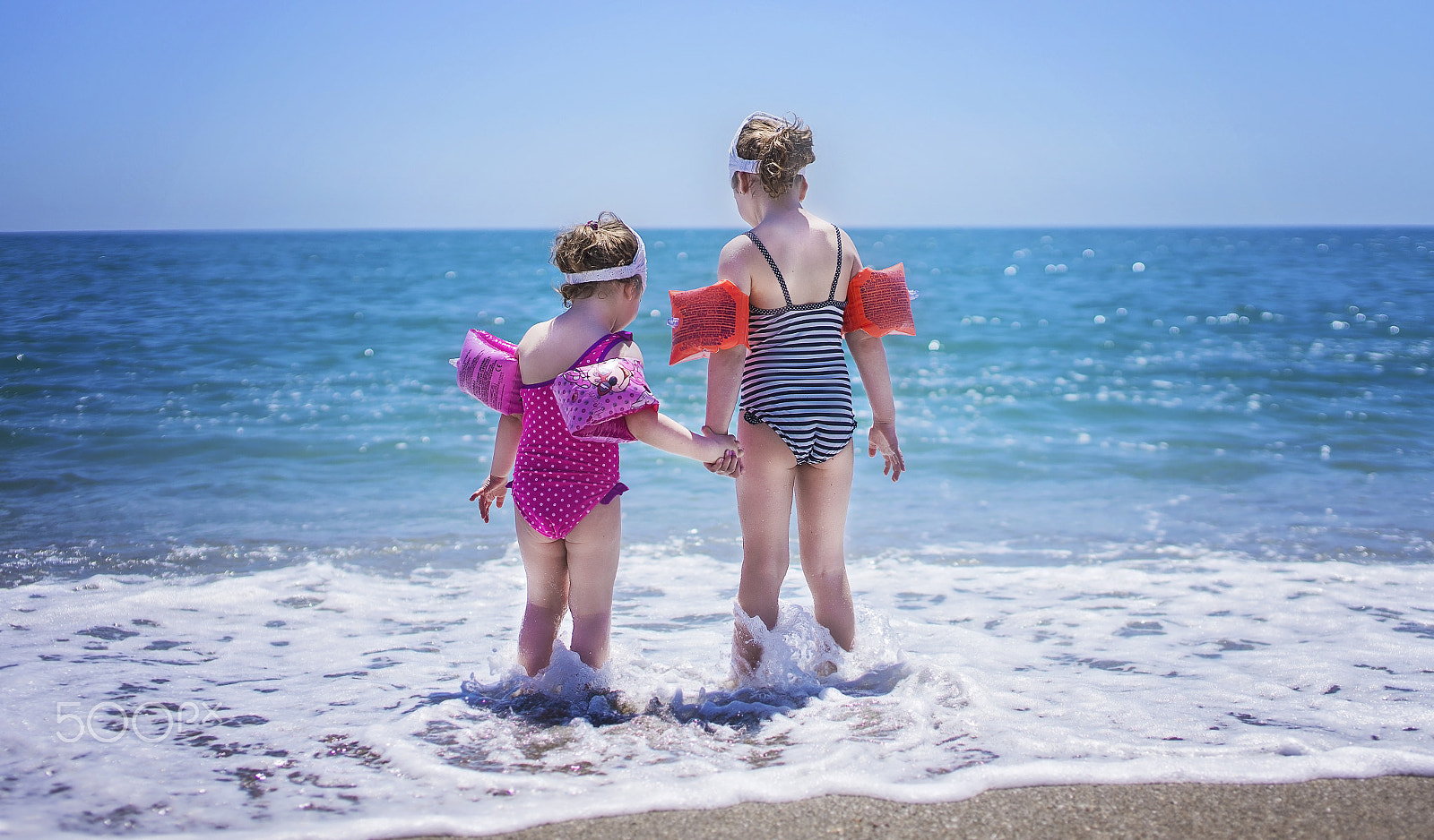 Sigma 50mm F1.4 EX DG HSM sample photo. Sea dipping photography