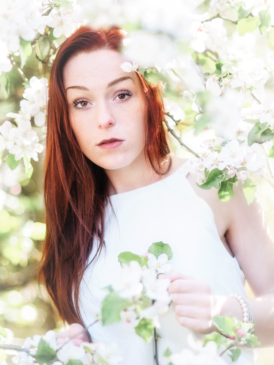 Nikon D300S + Nikon AF Nikkor 85mm F1.8D sample photo. Goodbye spring photography