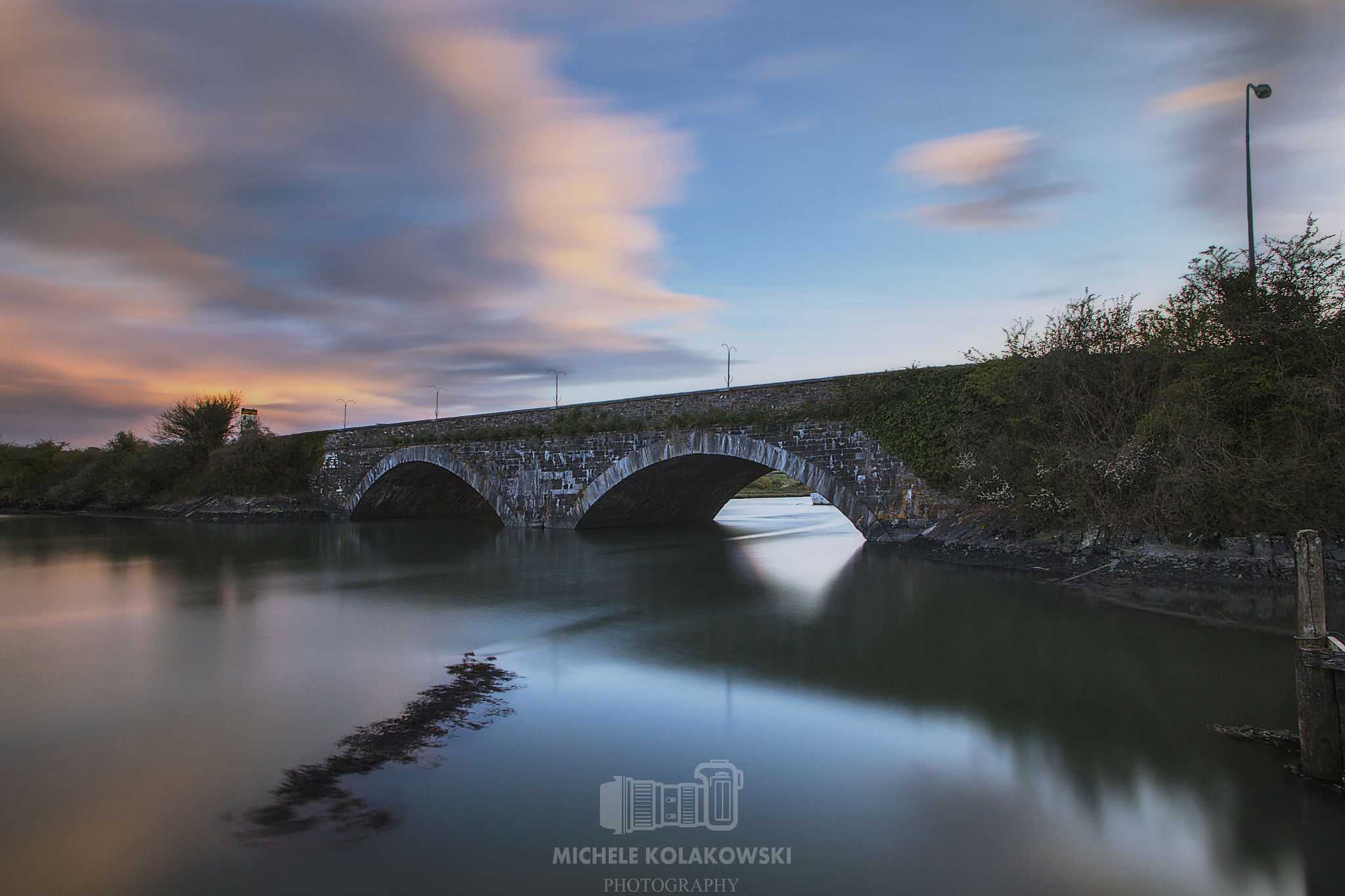 Canon EF 20-35mm F3.5-4.5 USM sample photo. Old bridge photography