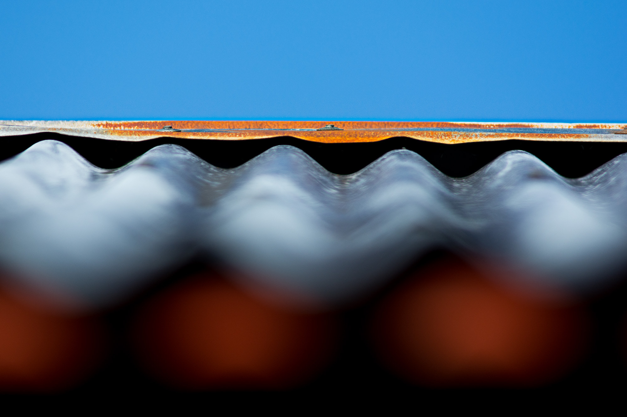 AF Nikkor 300mm f/4 IF-ED sample photo. Roof photography