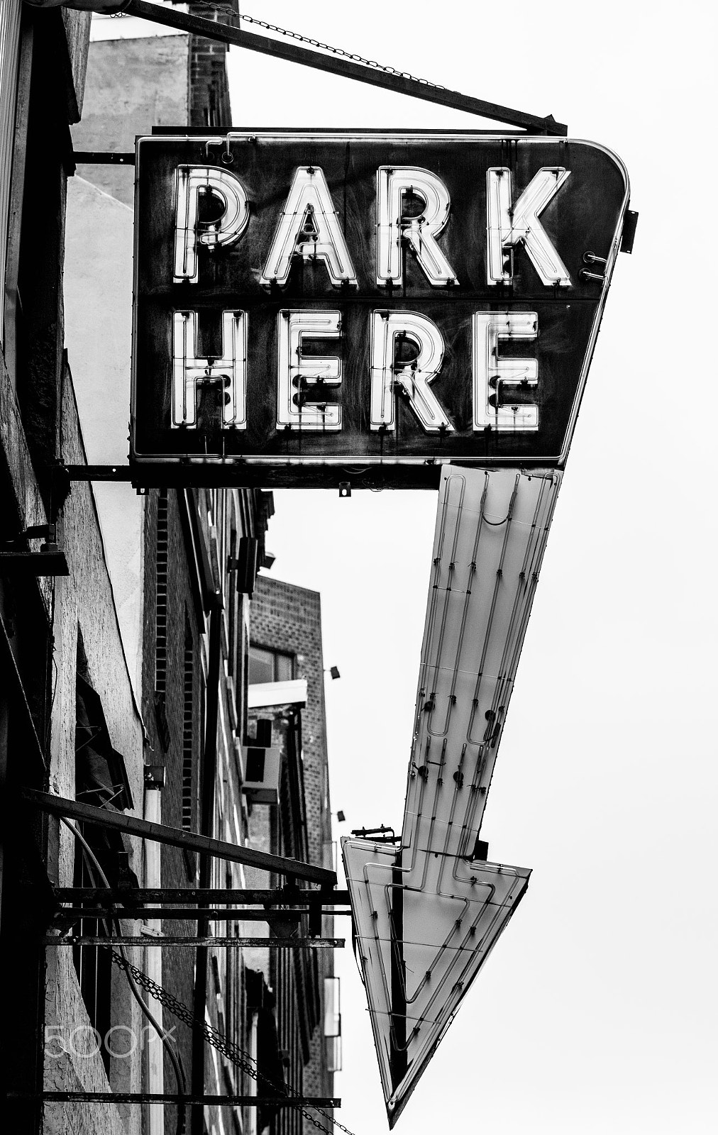Canon EOS 100D (EOS Rebel SL1 / EOS Kiss X7) sample photo. Park here neon sign photography