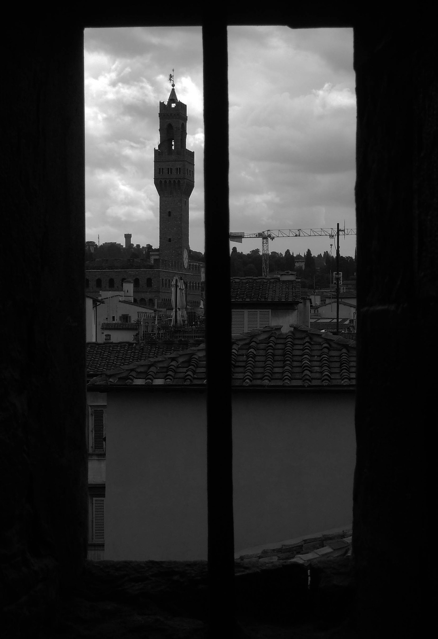 Pentax OPTIO S60 sample photo. Trough the window photography