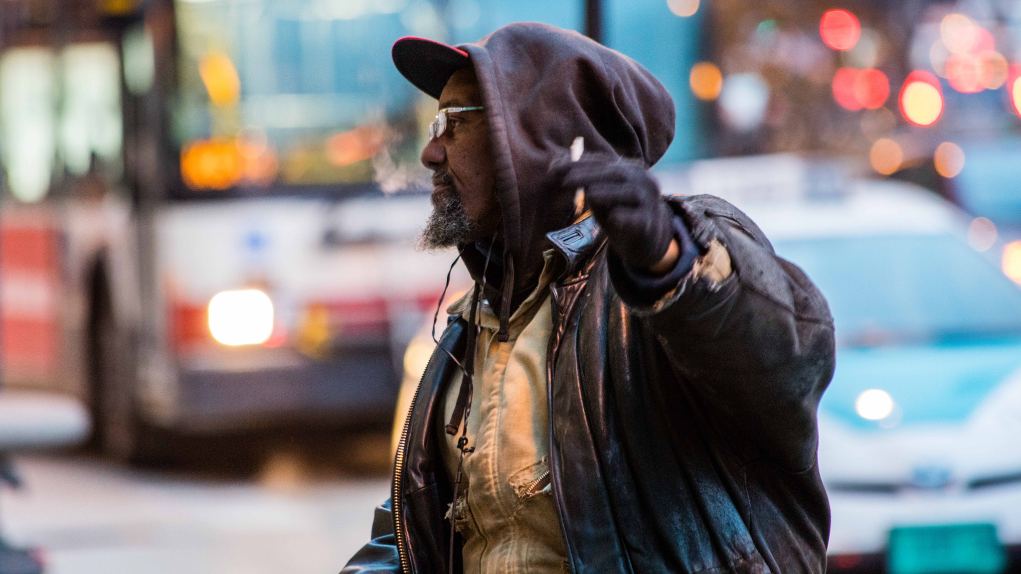 Canon EOS 5DS sample photo. Chicago man in winter photography