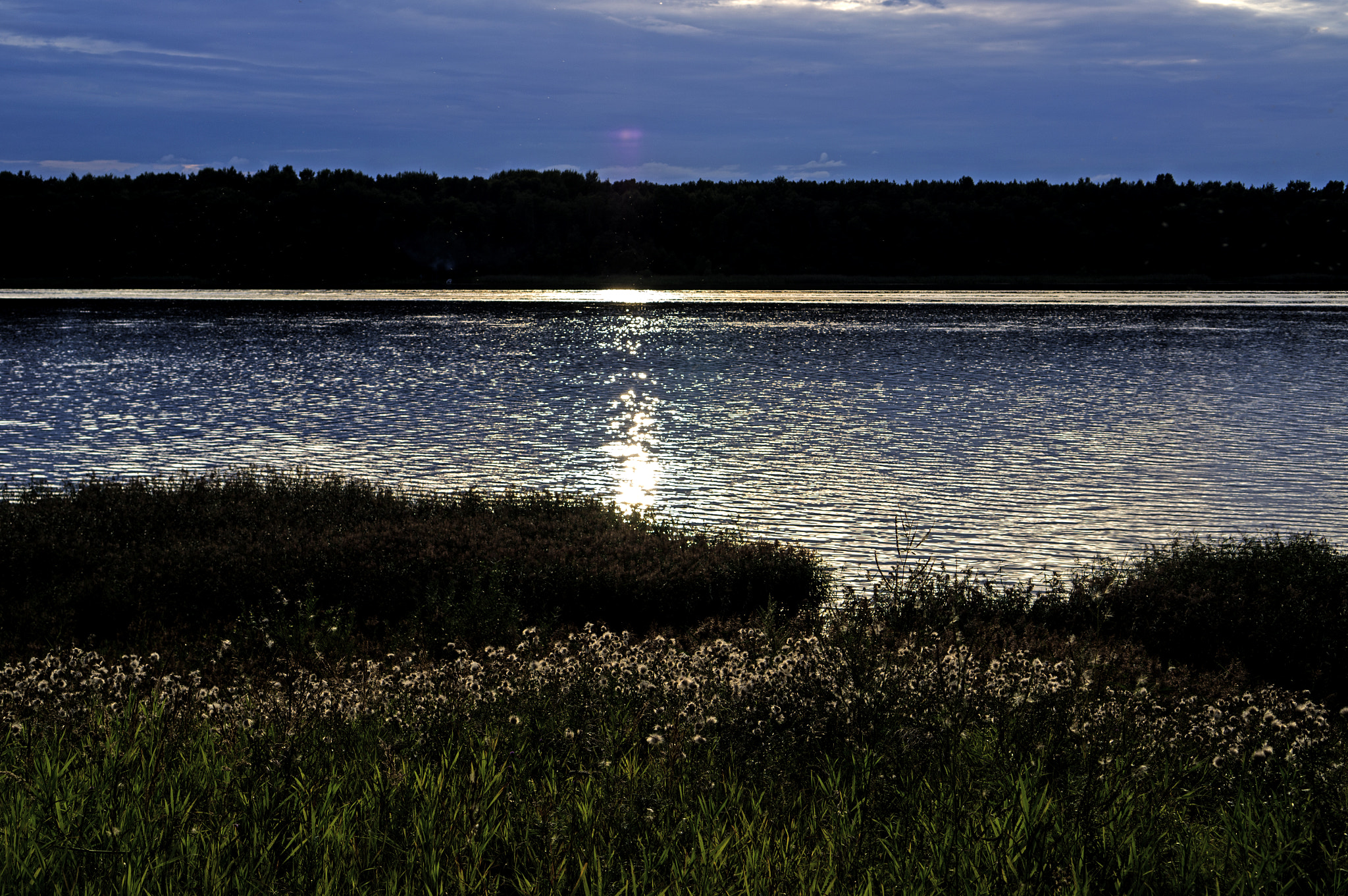 Sony E 35mm F1.8 OSS sample photo. Sunset. photography