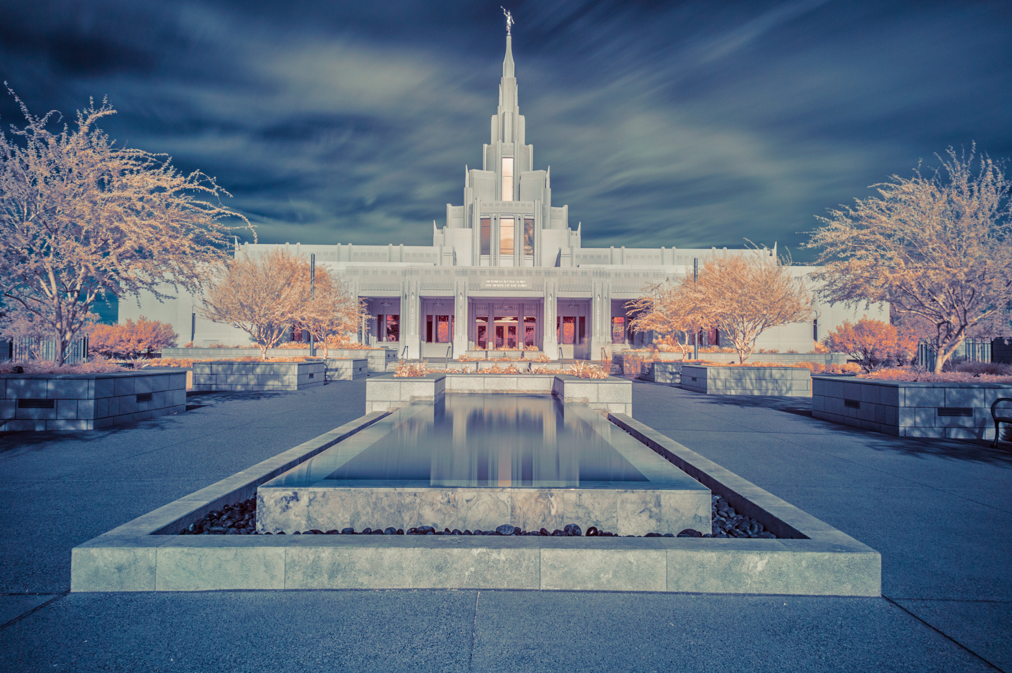 Nikon AF-S Nikkor 16-35mm F4G ED VR sample photo. Temple photography