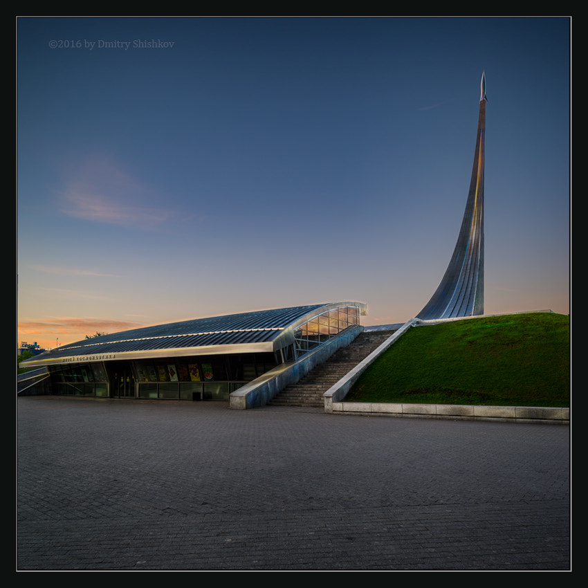 Pentax 645D sample photo. Memorial space museum in moscow photography