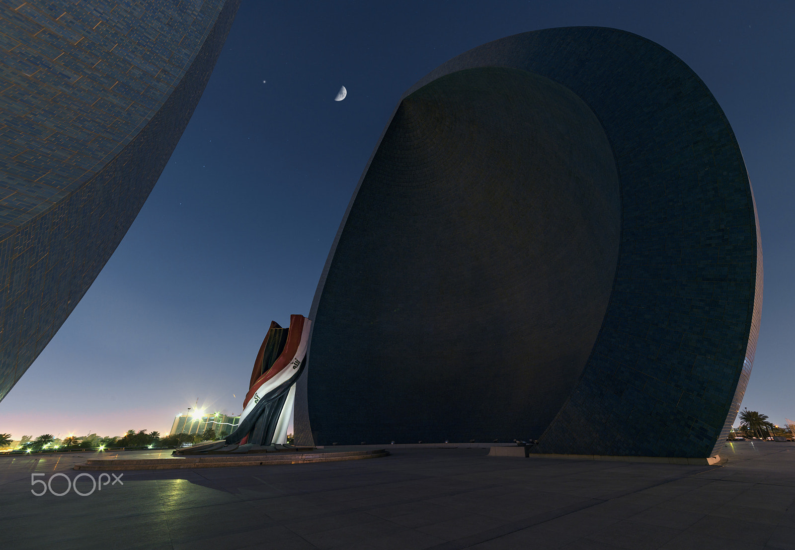 Sigma 12-24mm F4.5-5.6 II DG HSM sample photo. Al-shaheed monument photography