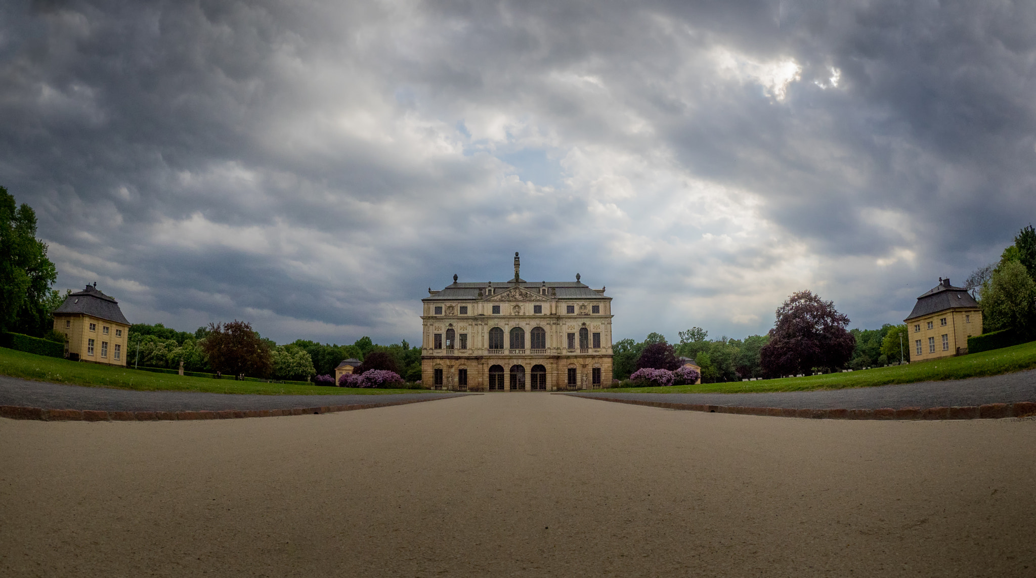 Olympus OM-D E-M1 + OLYMPUS M.8mm F1.8 sample photo. The calm before the storm photography