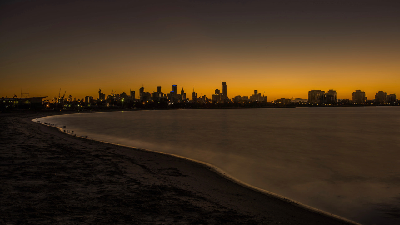 Sony a7R II + Canon EF 17-40mm F4L USM sample photo. Melbourne photography