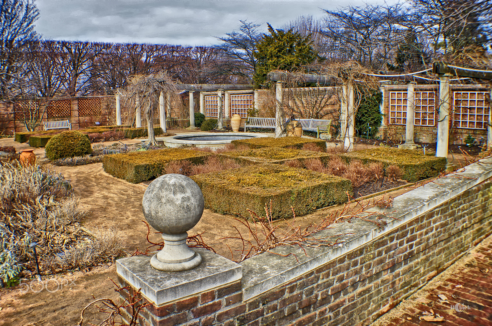 Sony SLT-A55 (SLT-A55V) sample photo. Gardens photography