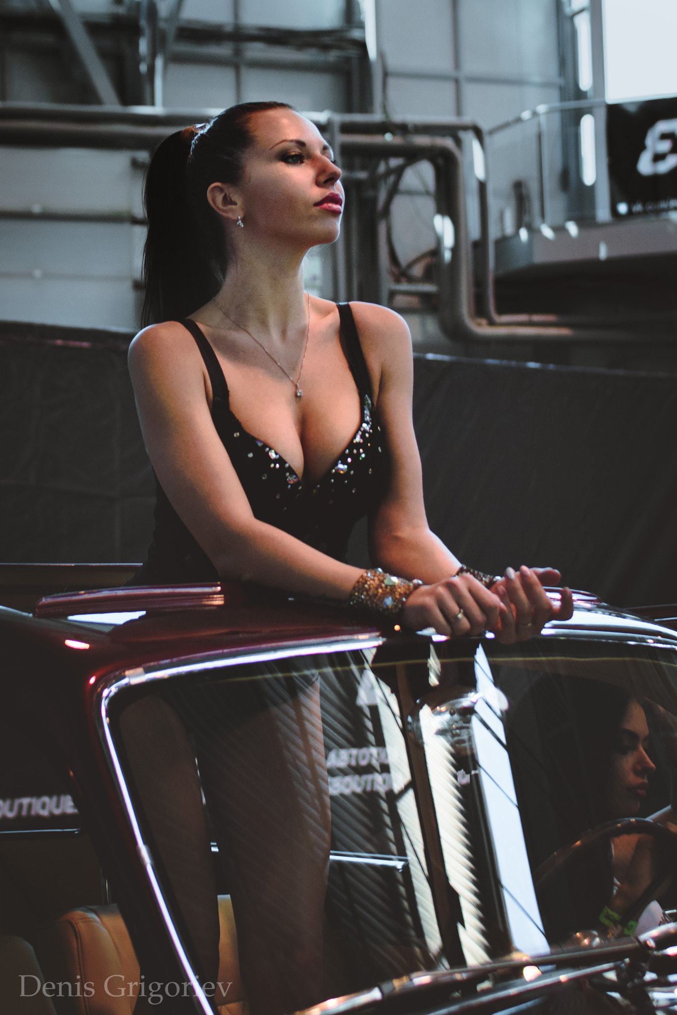 Nikon D5500 + Sigma 30mm F1.4 EX DC HSM sample photo. Royalautoshow. retro car and sexy girl photography