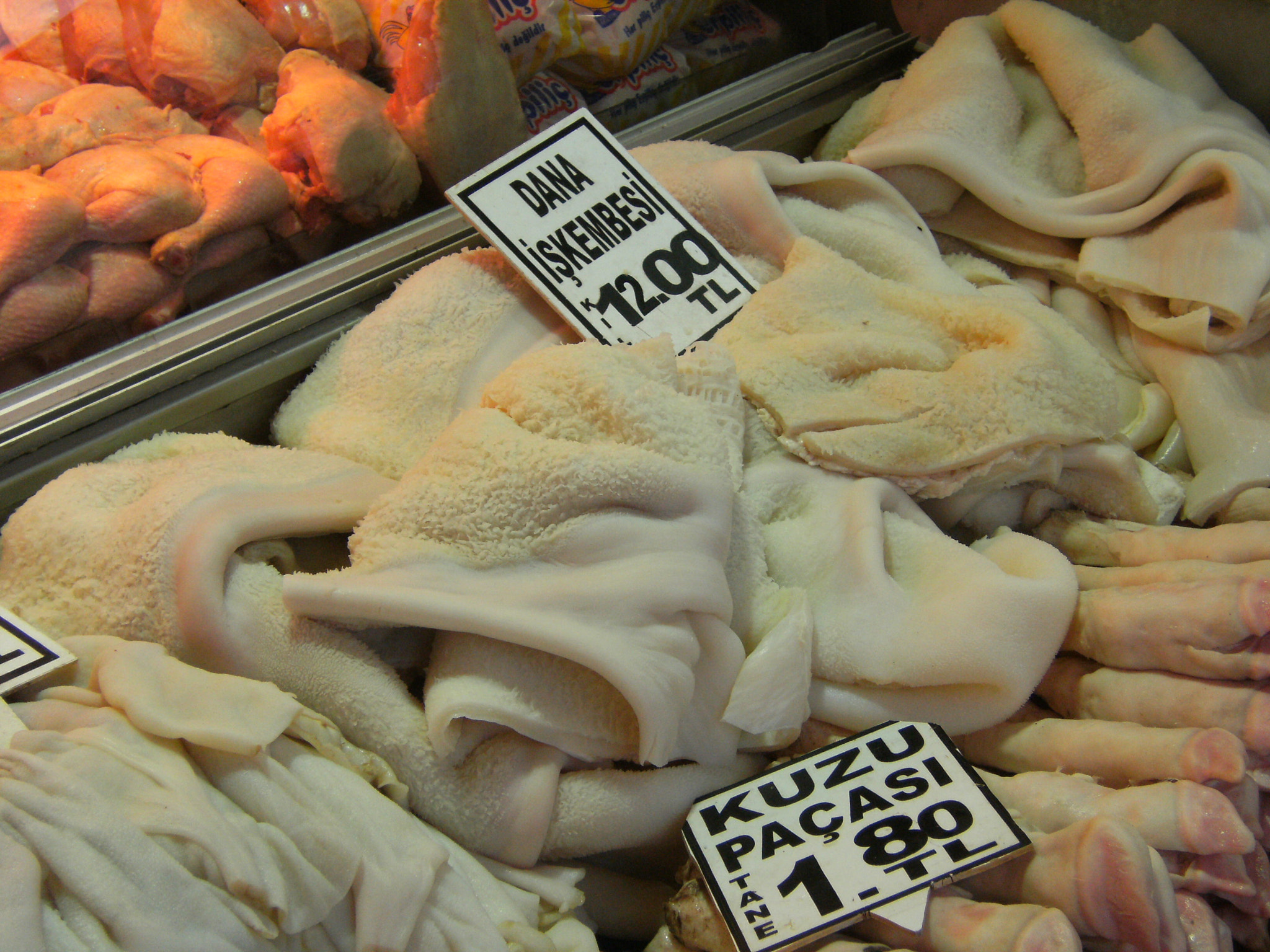 Fujifilm FinePix F480 sample photo. Cow stomachs, istanbul photography