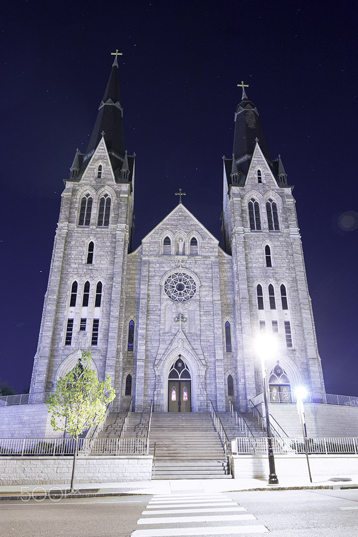 Canon EOS 70D + Canon EF 300mm f/2.8L sample photo. Church in darkness photography