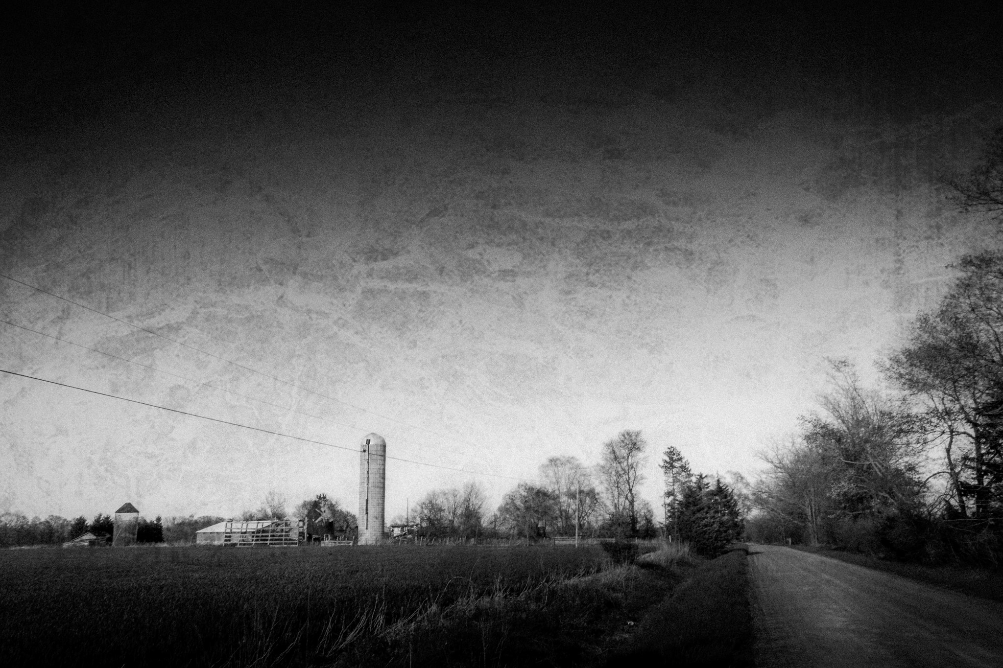 Canon EF-S 18-55mm F3.5-5.6 sample photo. Decaying farm photography