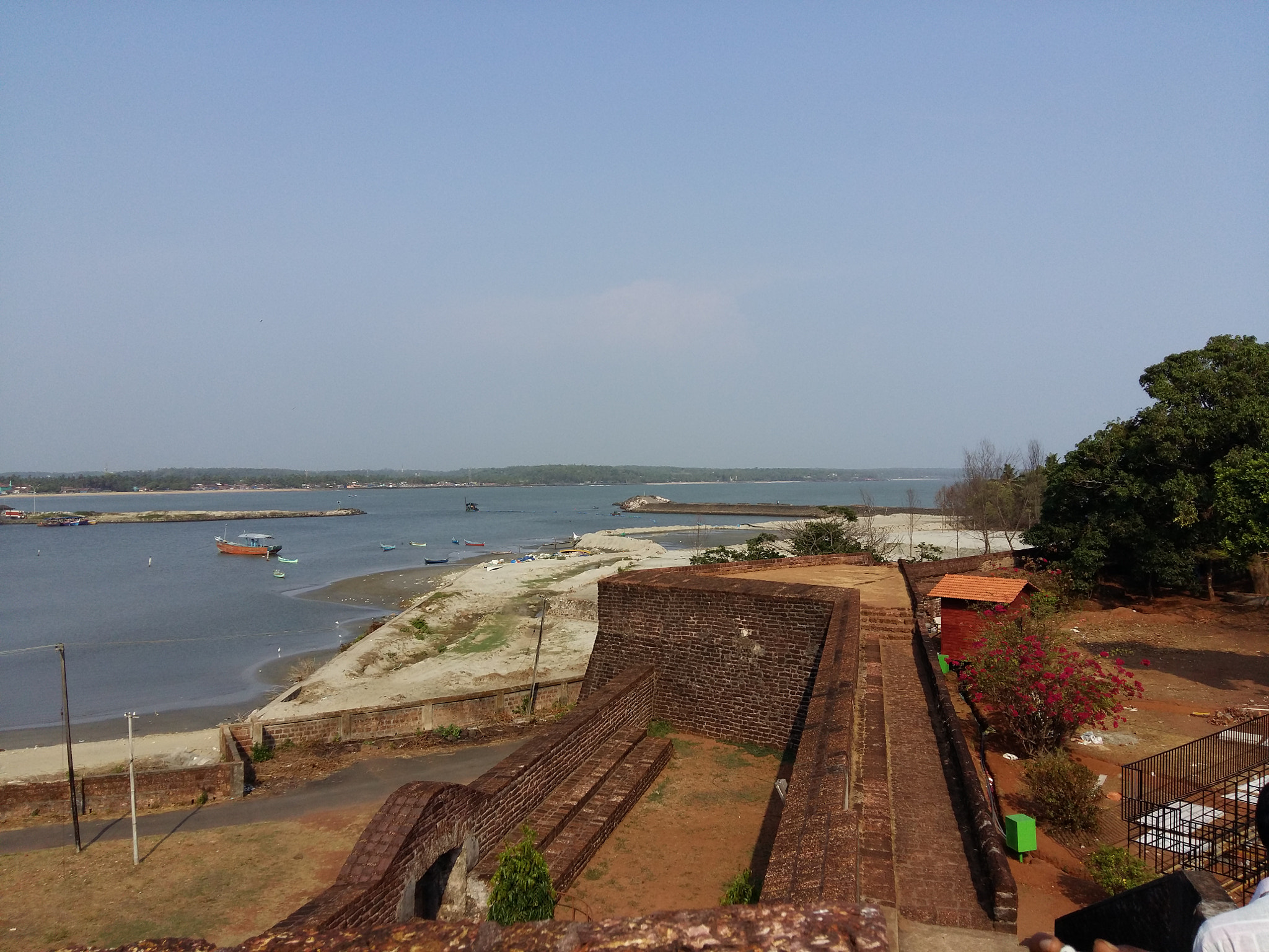 Samsung Galaxy Grand Max sample photo. Kannur fort photography
