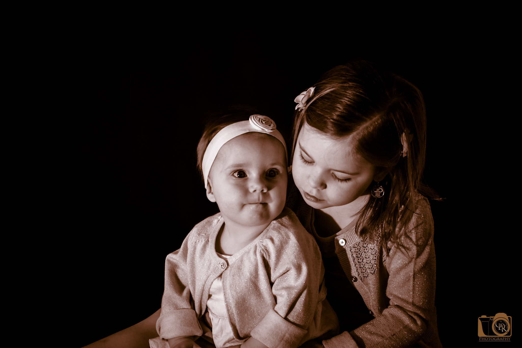 Canon EF-S 18-55mm F3.5-5.6 sample photo. Sisters photography