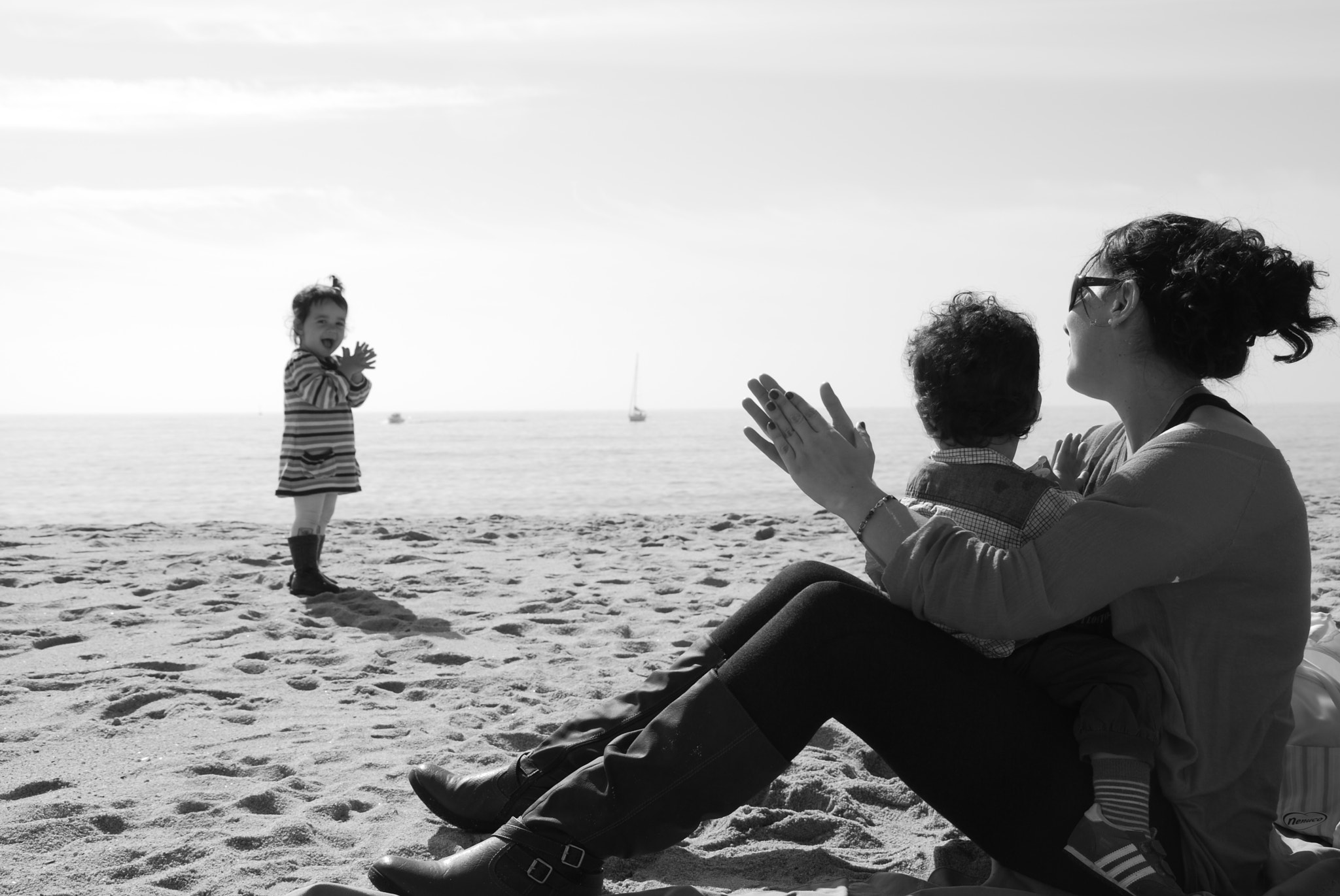 Nikon D60 sample photo. Morning on the beach photography