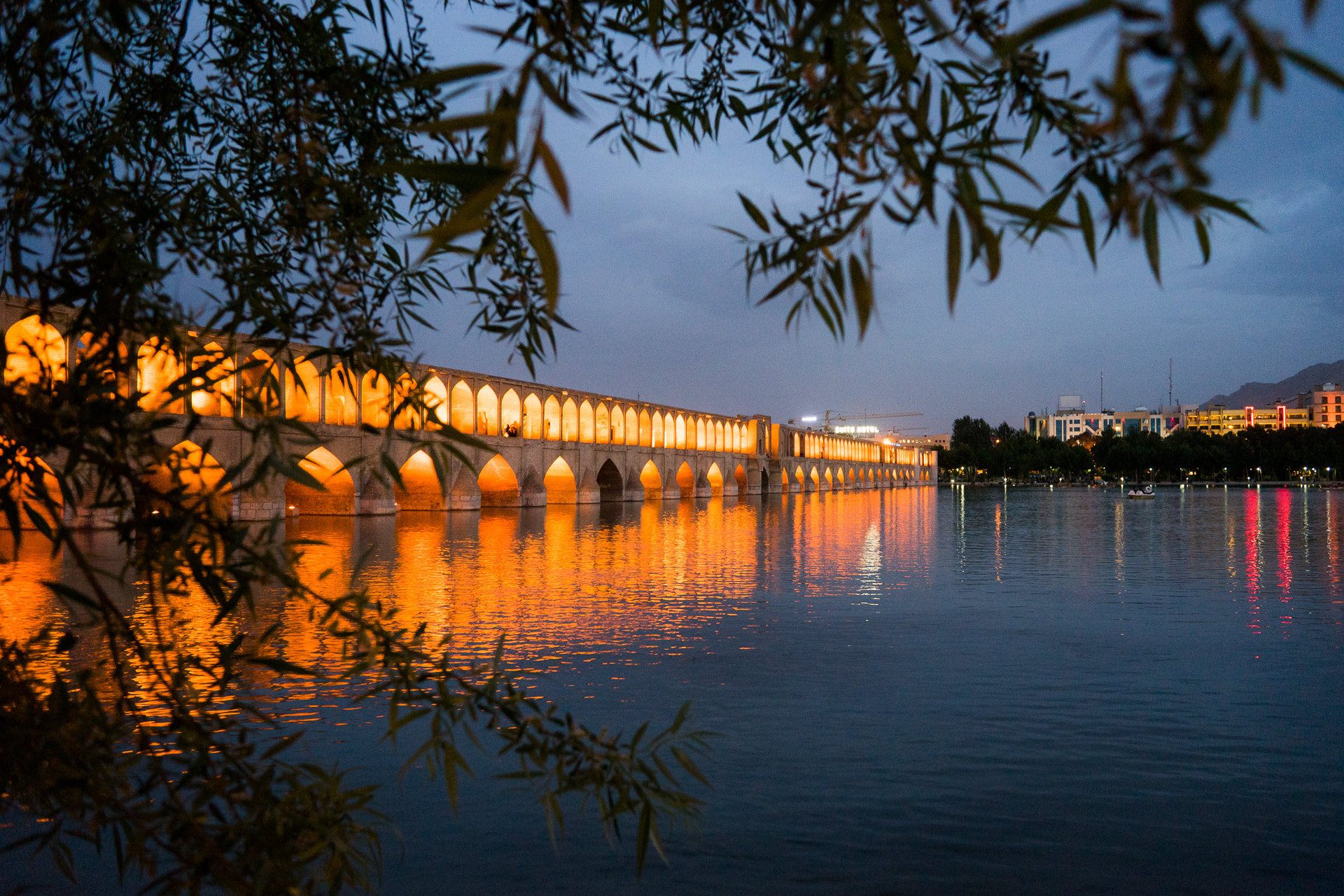 Sony a7 + Sony 28mm F2.8 sample photo. Si-o-seh pol bridge photography