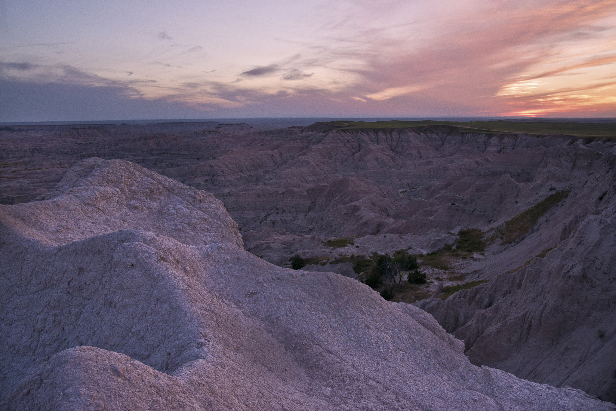 Nikon AF-S Nikkor 14-24mm F2.8G ED sample photo. Badlands sunset photography