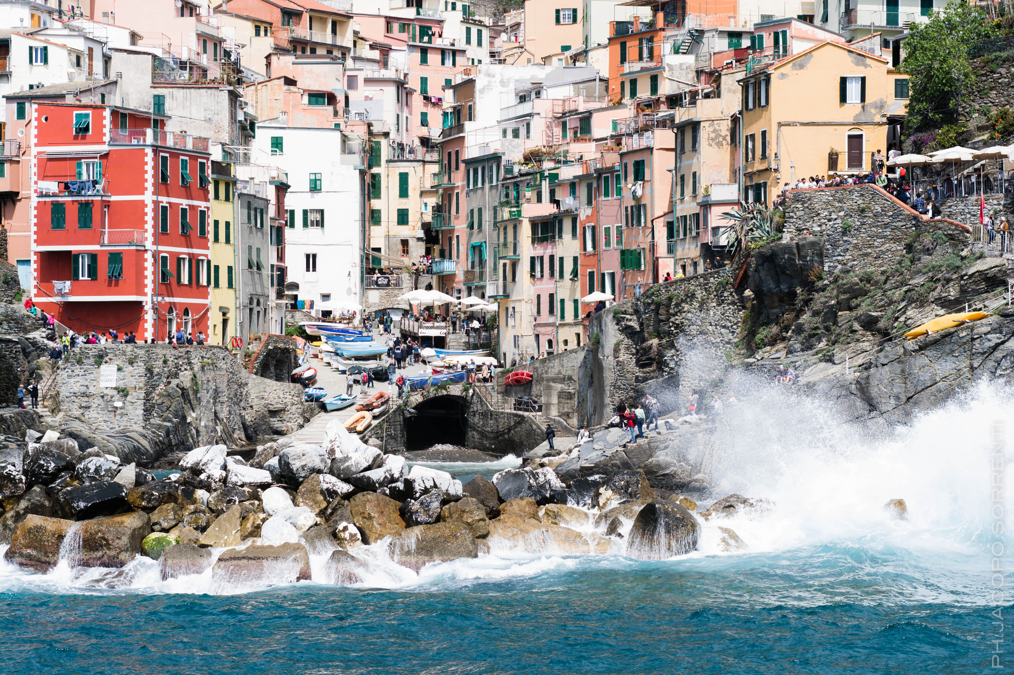 Nikon D7100 + AF Zoom-Nikkor 35-70mm f/2.8D sample photo. Cinque terre1.jpg photography
