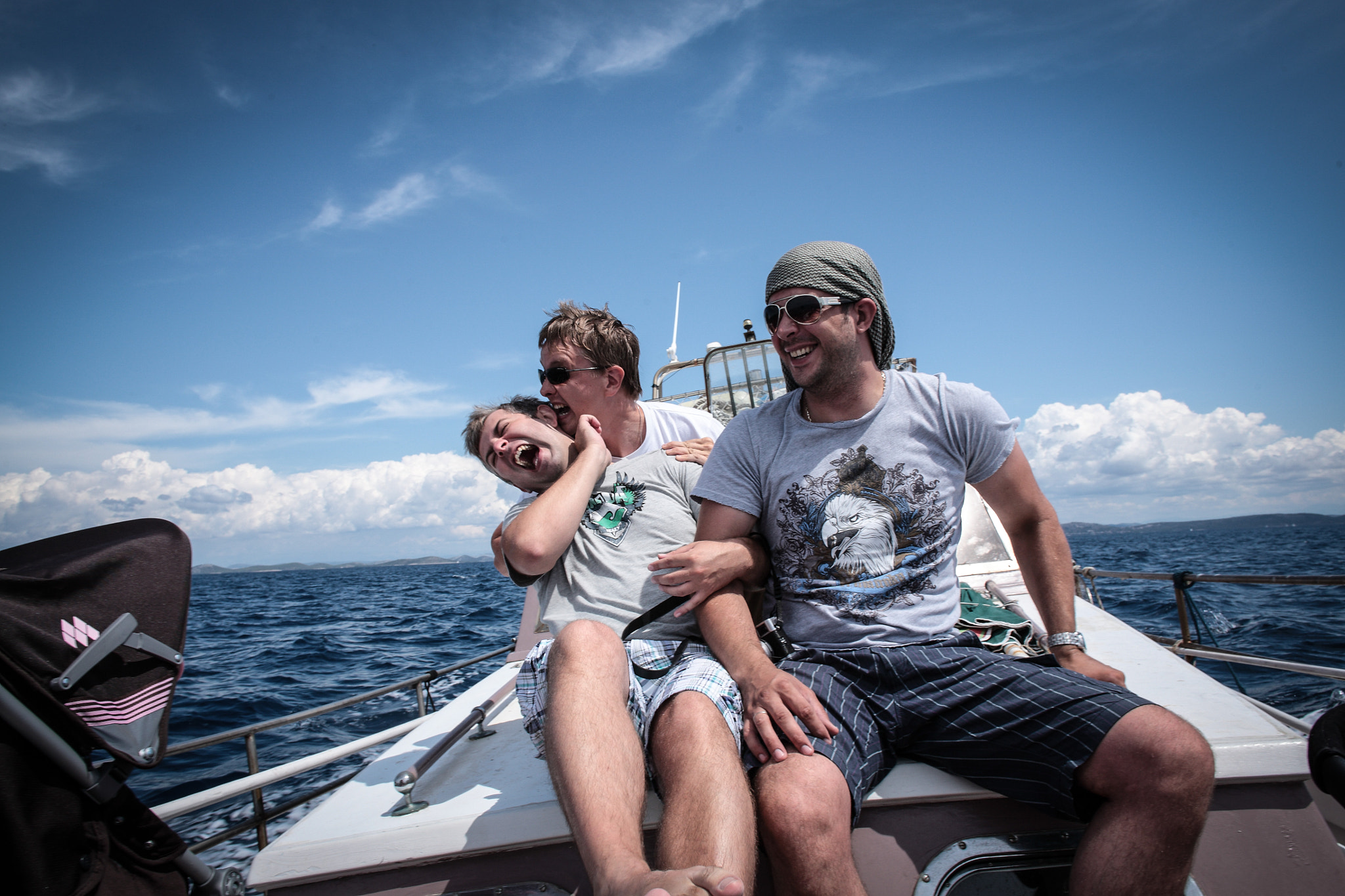 Canon EF 24mm F2.8 sample photo. Best friends within 15 years photography