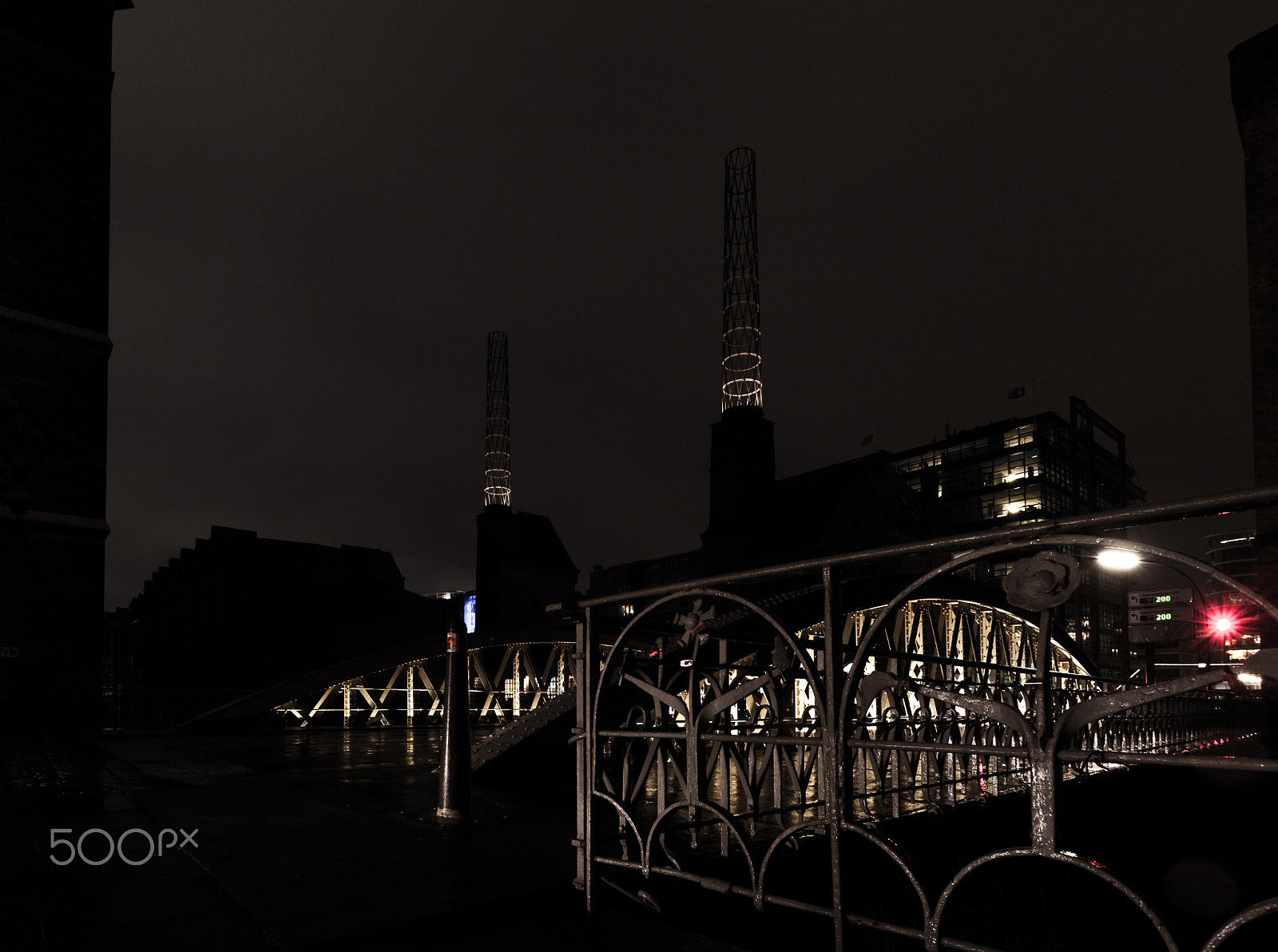 Canon EOS 50D + Sigma 10-20mm F3.5 EX DC HSM sample photo. Hamburg old harbour photography