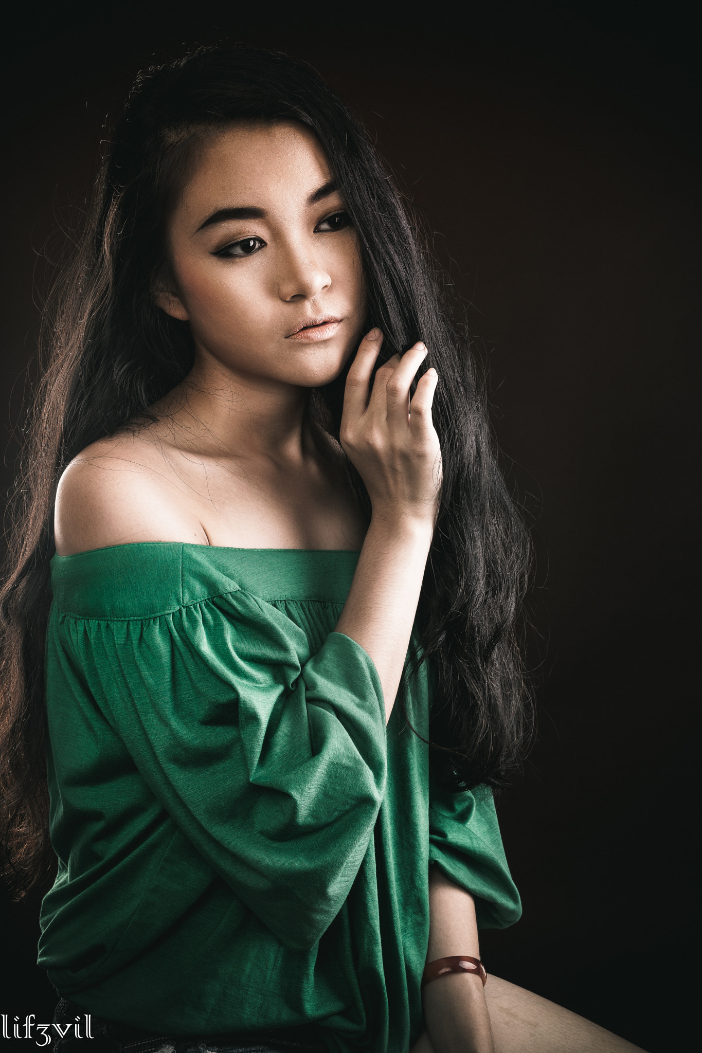 ZEISS Milvus 50mm F1.4 sample photo. Waiting for photography