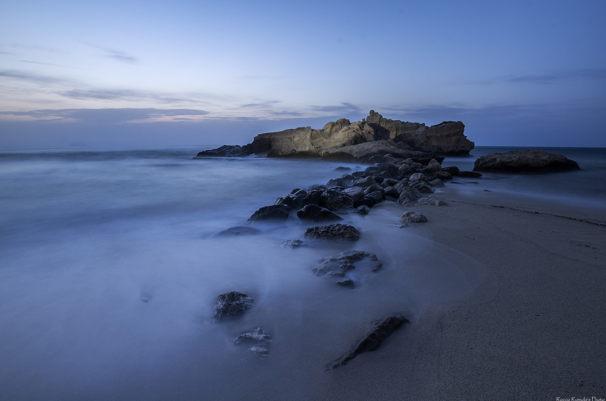 Canon EOS M + Sigma 10-20mm F3.5 EX DC HSM sample photo. The blue hour photography