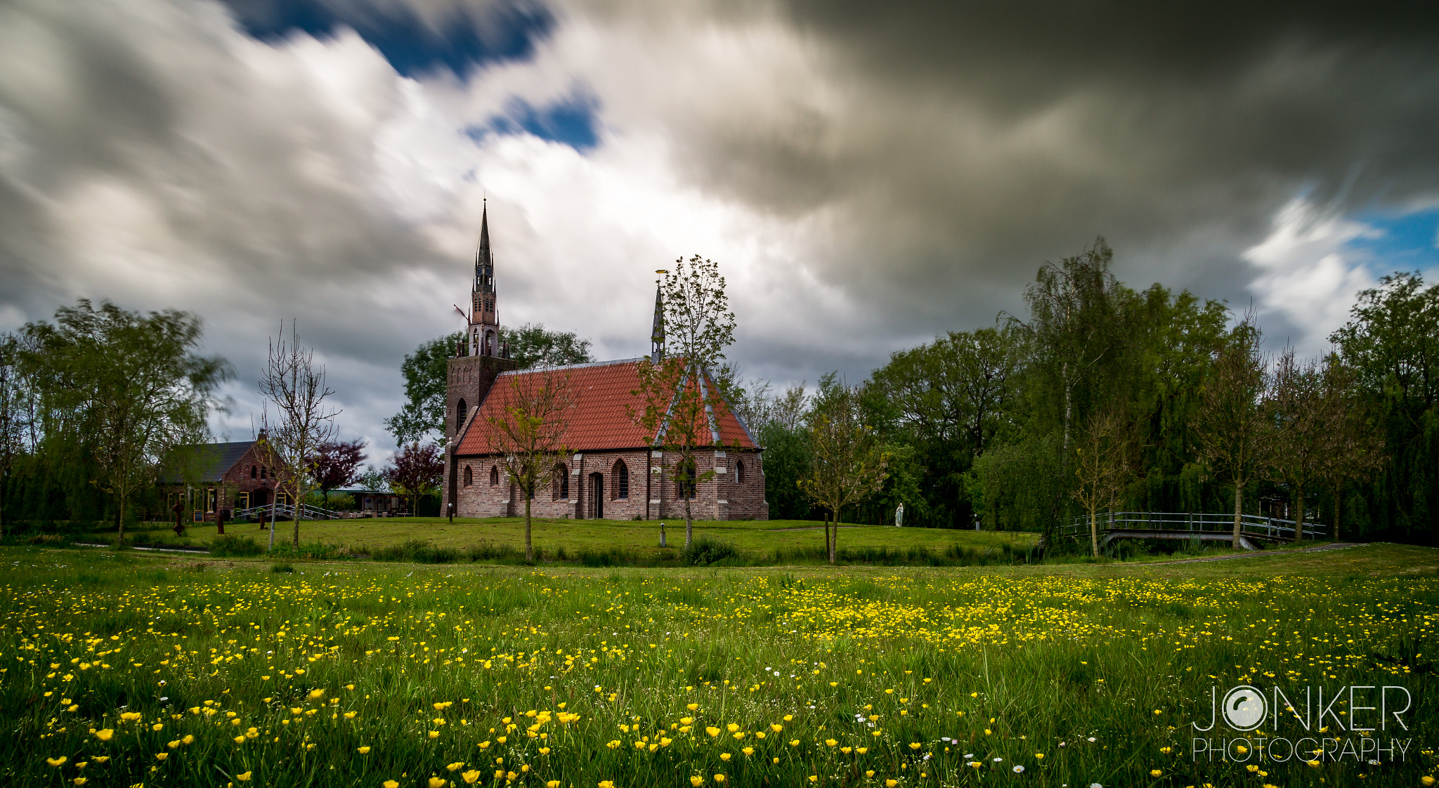 Tamron 18-270mm F3.5-6.3 Di II PZD sample photo. Church of harkema photography