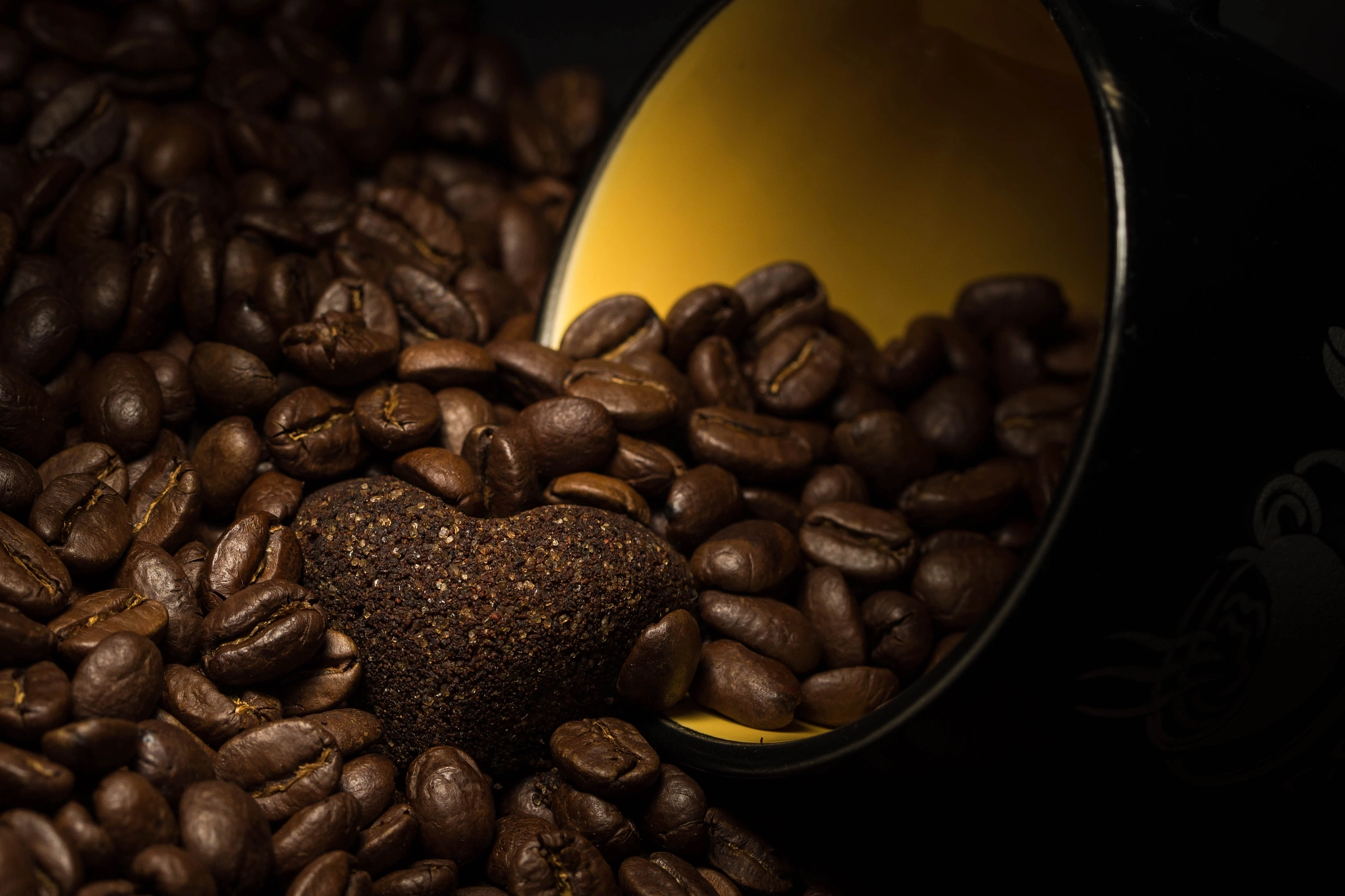 Canon EF 100mm F2.8L Macro IS USM sample photo. Coffee photography
