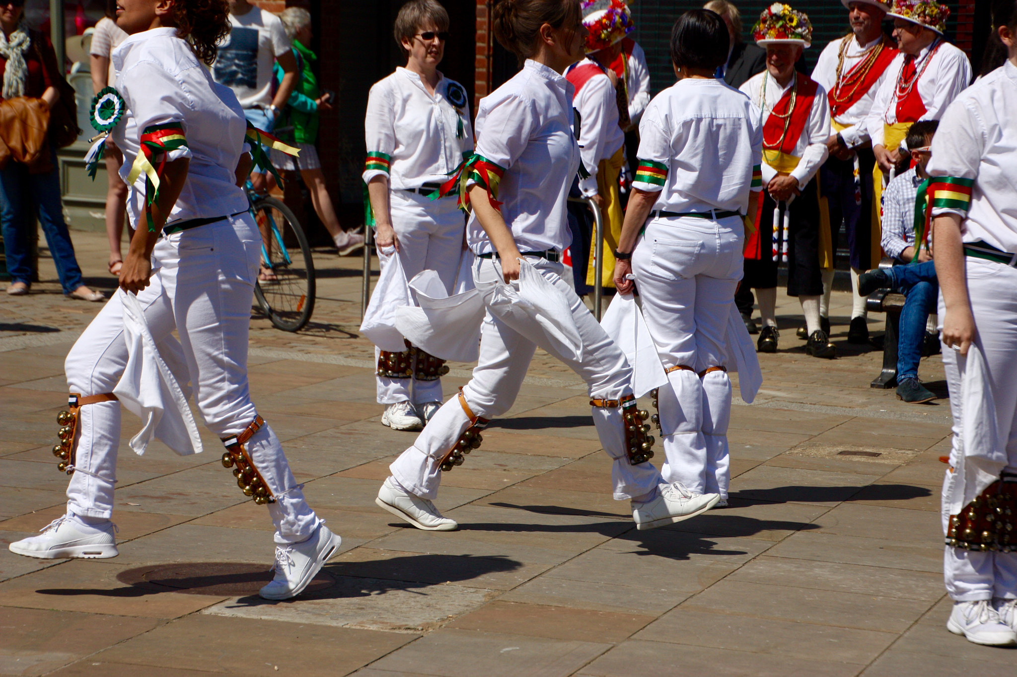 Canon EOS 450D (EOS Rebel XSi / EOS Kiss X2) sample photo. Morris dancing, henley-on-thames photography
