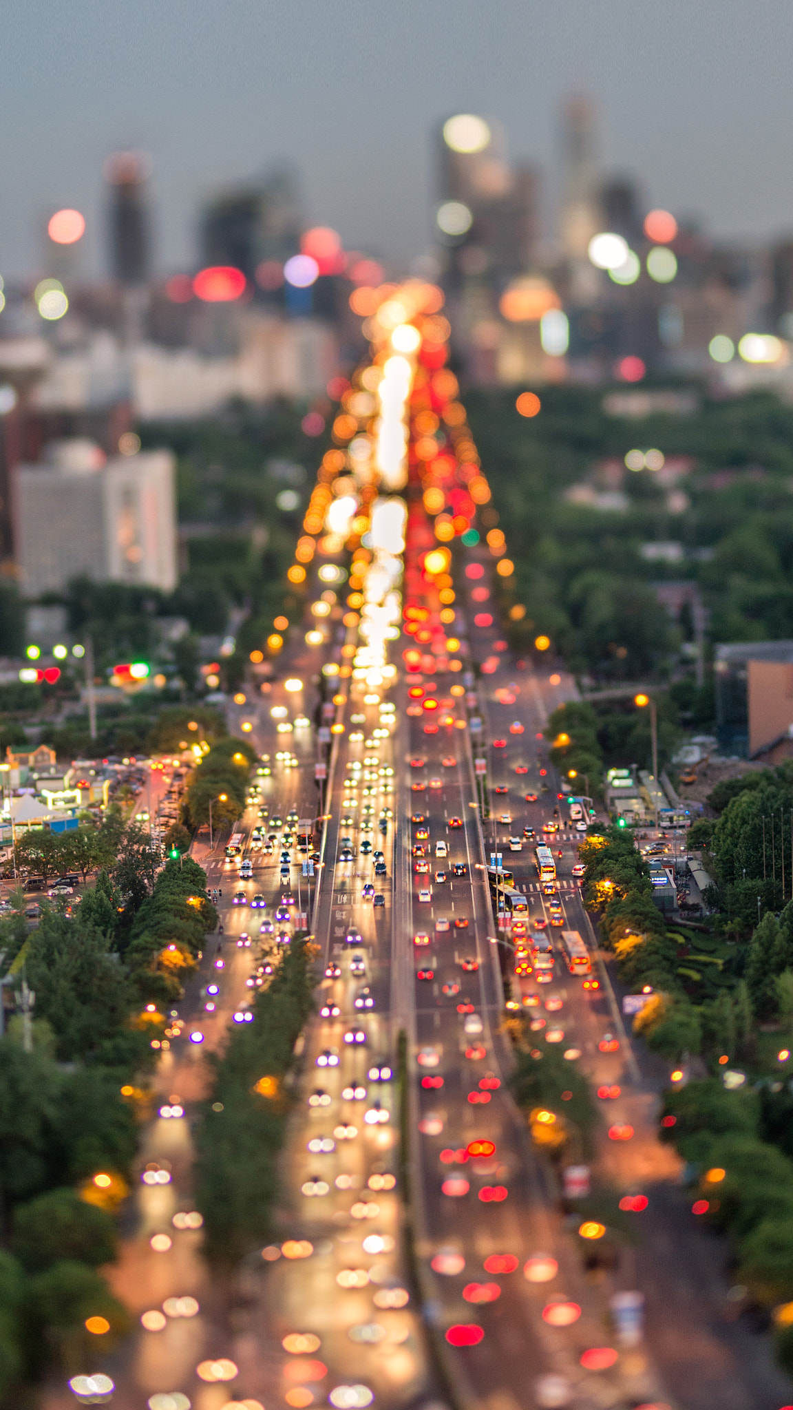 Nikon PC-E Nikkor 45mm F2.8D ED Tilt-Shift sample photo. 东三环的夜 photography