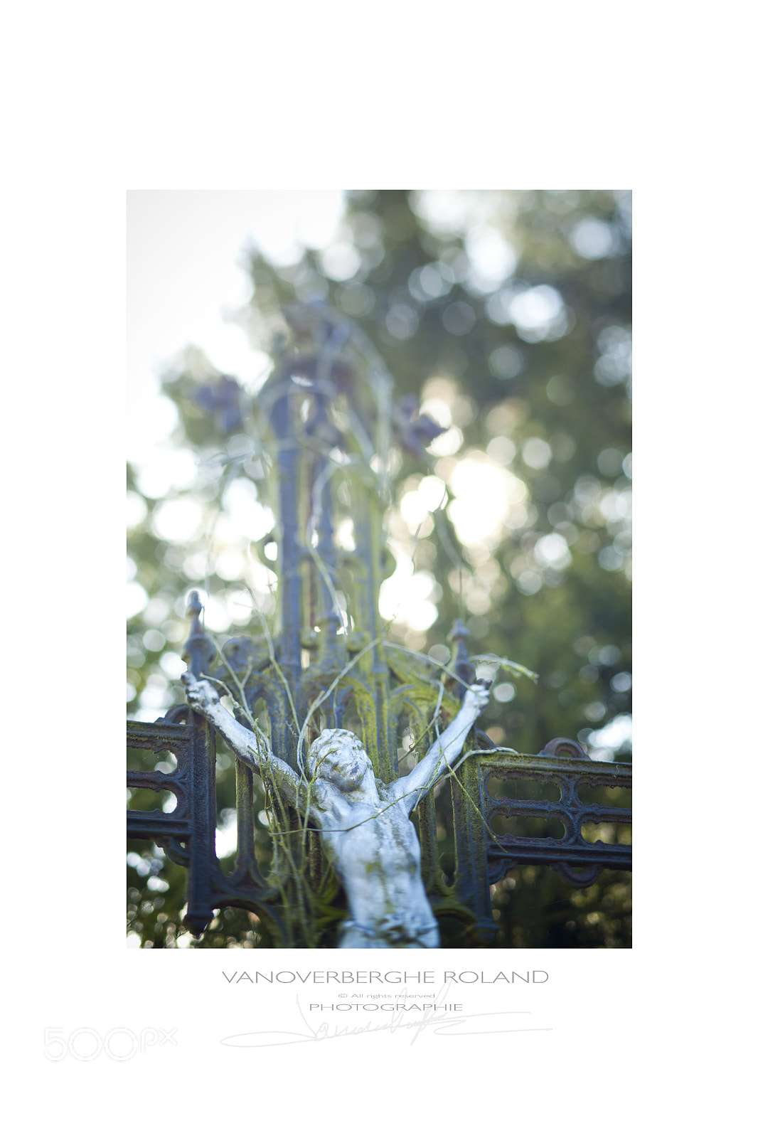 Canon TS-E 90mm F2.8 Tilt-Shift sample photo. Matinale crucifiction photography