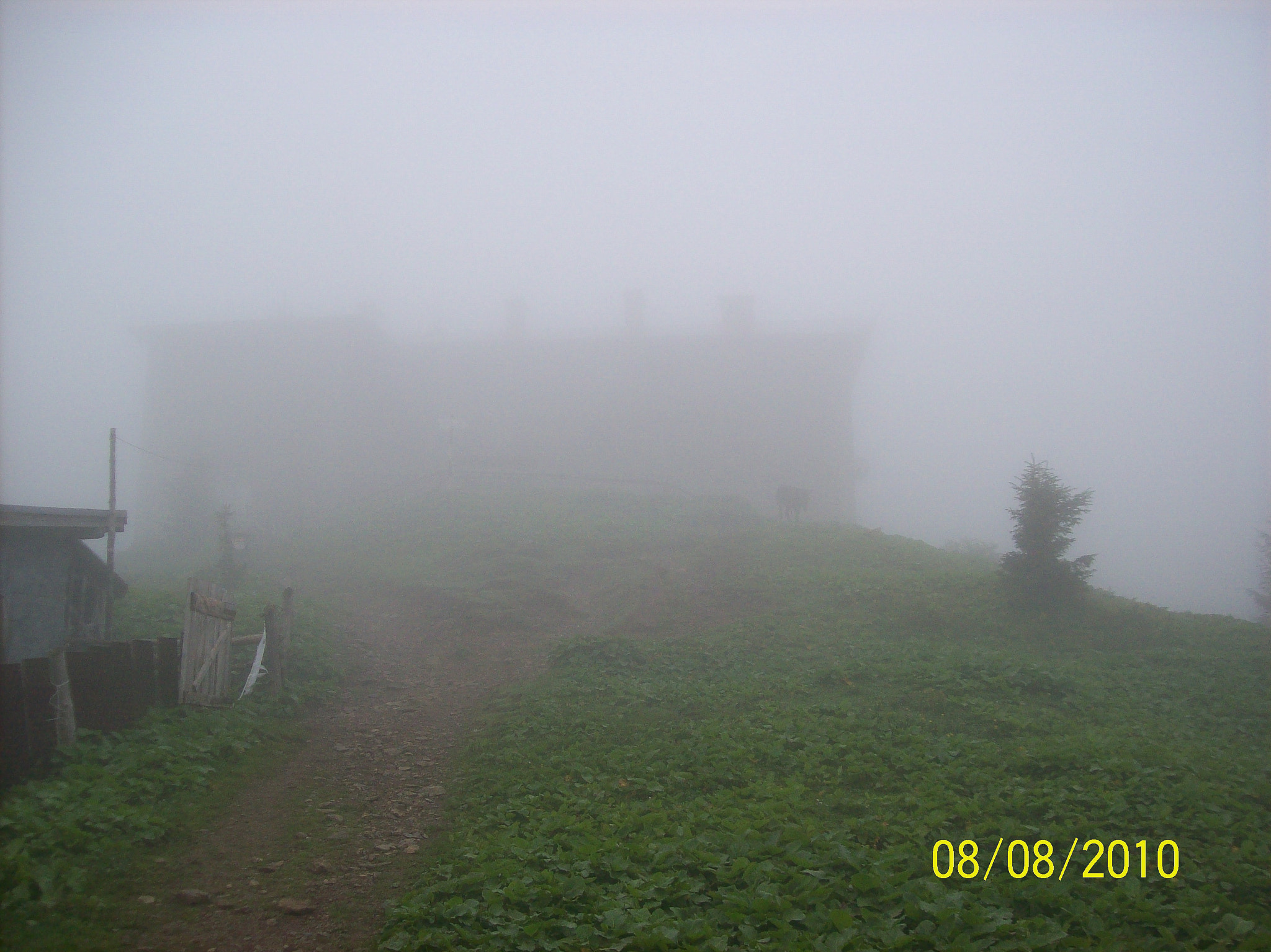 Kodak EASYSHARE C613 ZOOM DIGITAL CAMERA sample photo. Fagaras photography