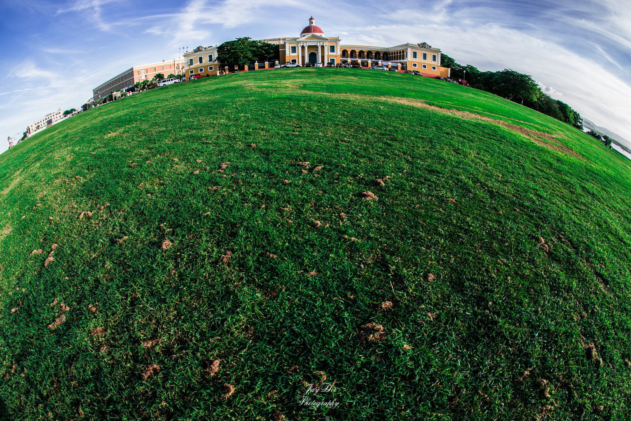 Sony ILCA-77M2 + Sigma 10mm F2.8 EX DC HSM Diagonal Fisheye sample photo. Dsc03972.jpg photography
