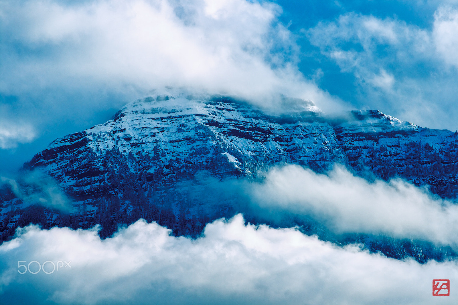 Canon EF 70-300mm F4-5.6L IS USM sample photo. Rigi in wolken gehüllt photography