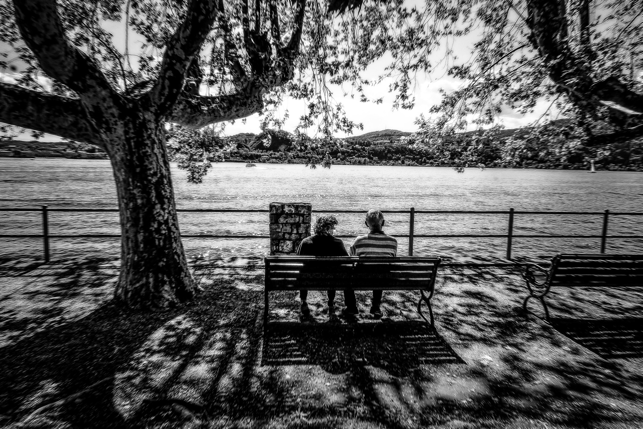 Canon EF-S 10-18mm F4.5–5.6 IS STM sample photo. Old love photography