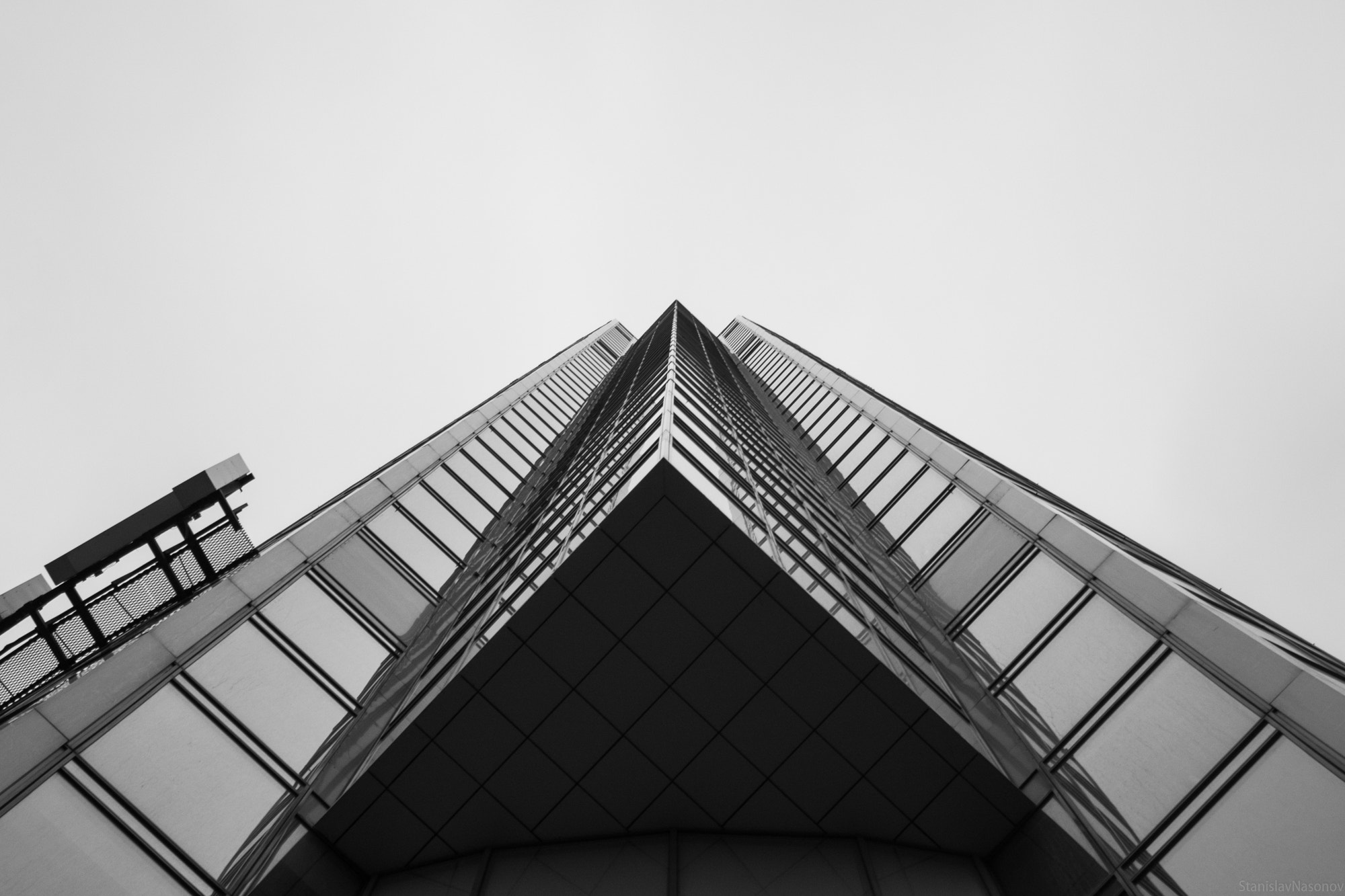 Canon EOS 40D sample photo. Skyscraper photography