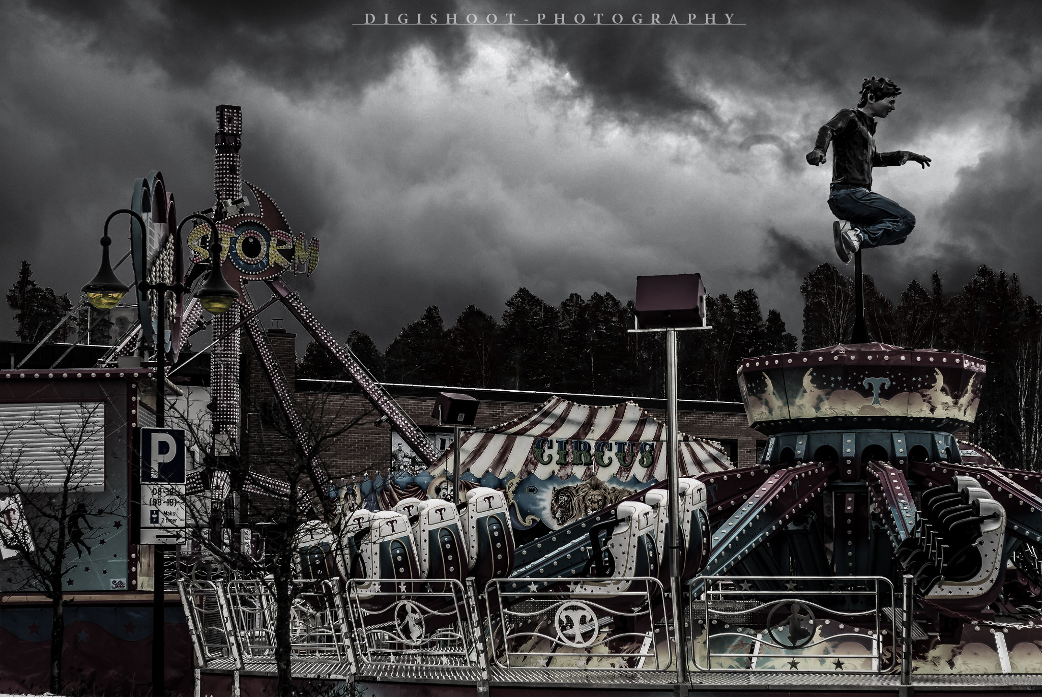 Sigma 18-200mm f/3.5-6.3 DC OS sample photo. Storm circus photography